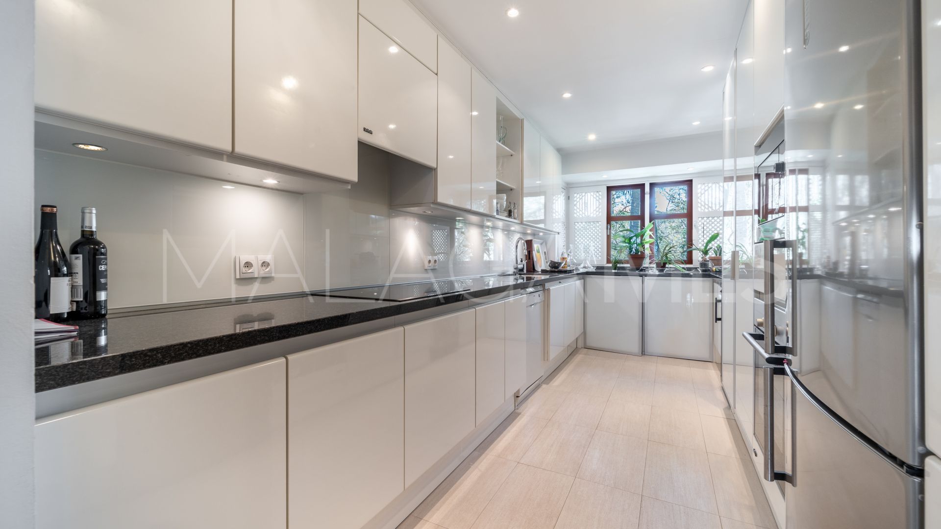 4 bedrooms Marina Puente Romano duplex penthouse for sale