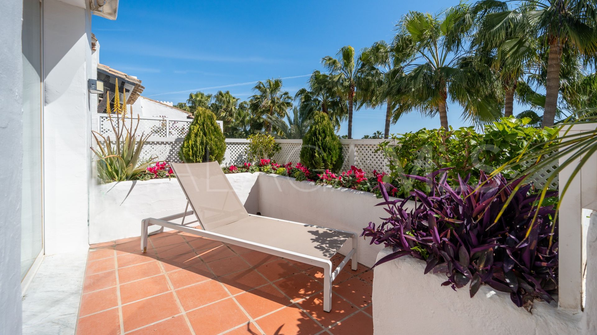 4 bedrooms Marina Puente Romano duplex penthouse for sale