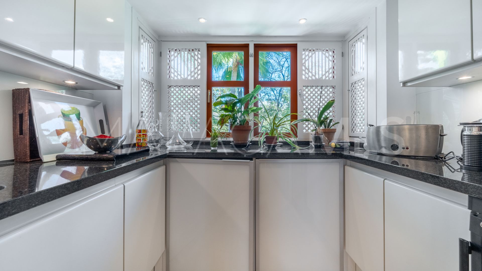 4 bedrooms Marina Puente Romano duplex penthouse for sale