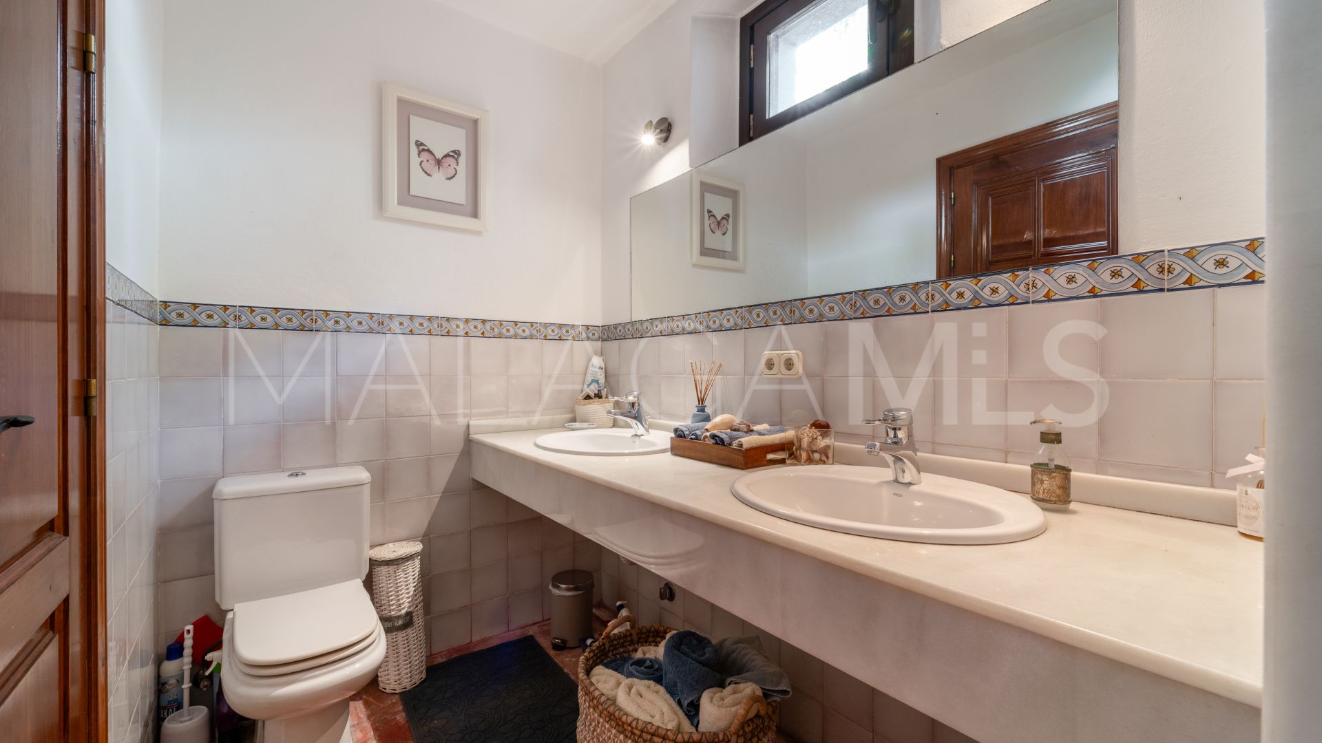 Villa for sale in Cerrado de Elviria