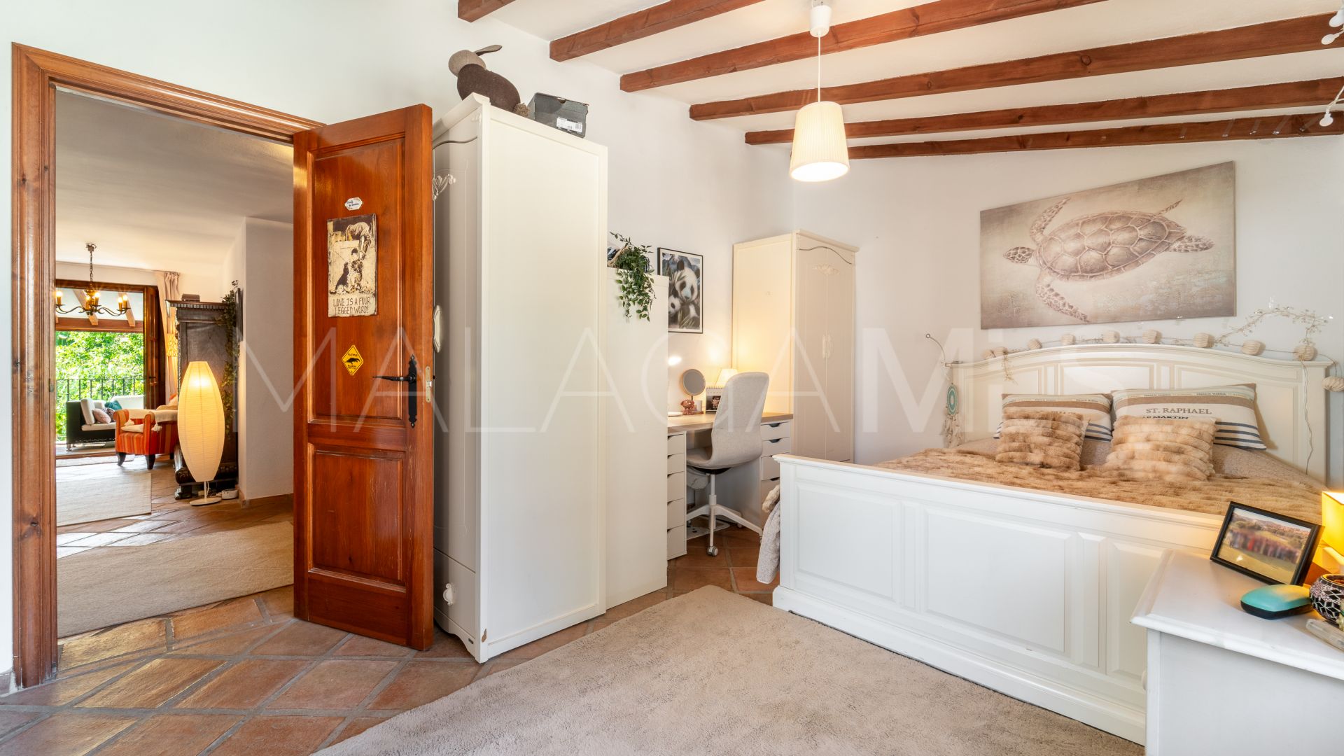 Villa for sale in Cerrado de Elviria