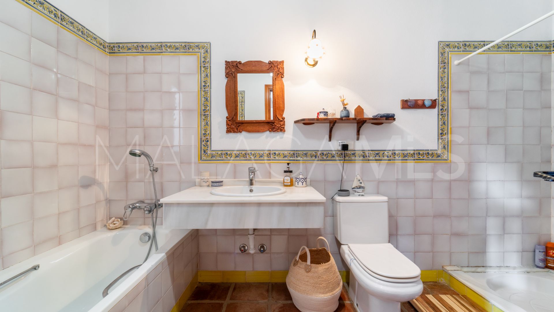 Villa for sale in Cerrado de Elviria