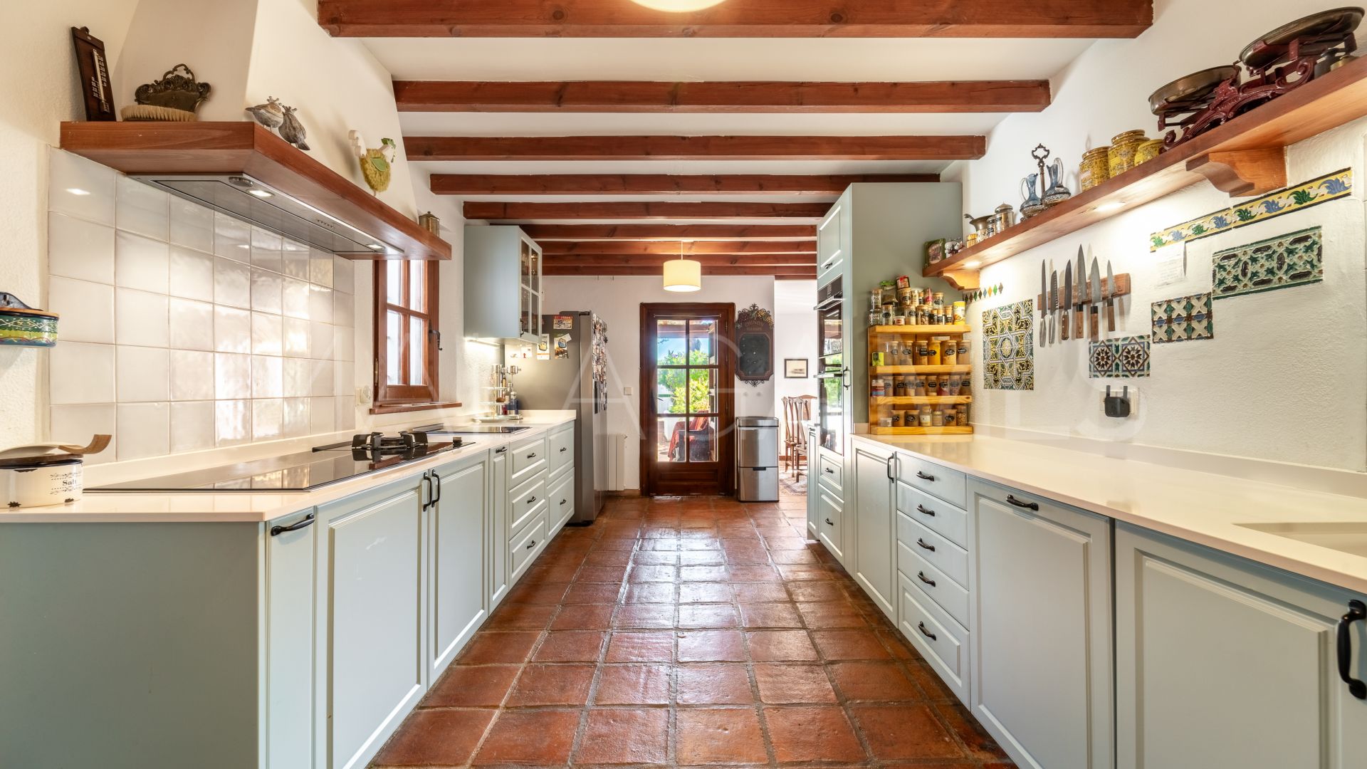 Villa for sale in Cerrado de Elviria