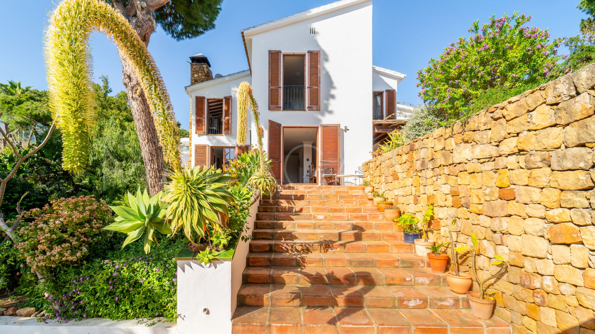 Villa for sale in Cerrado de Elviria