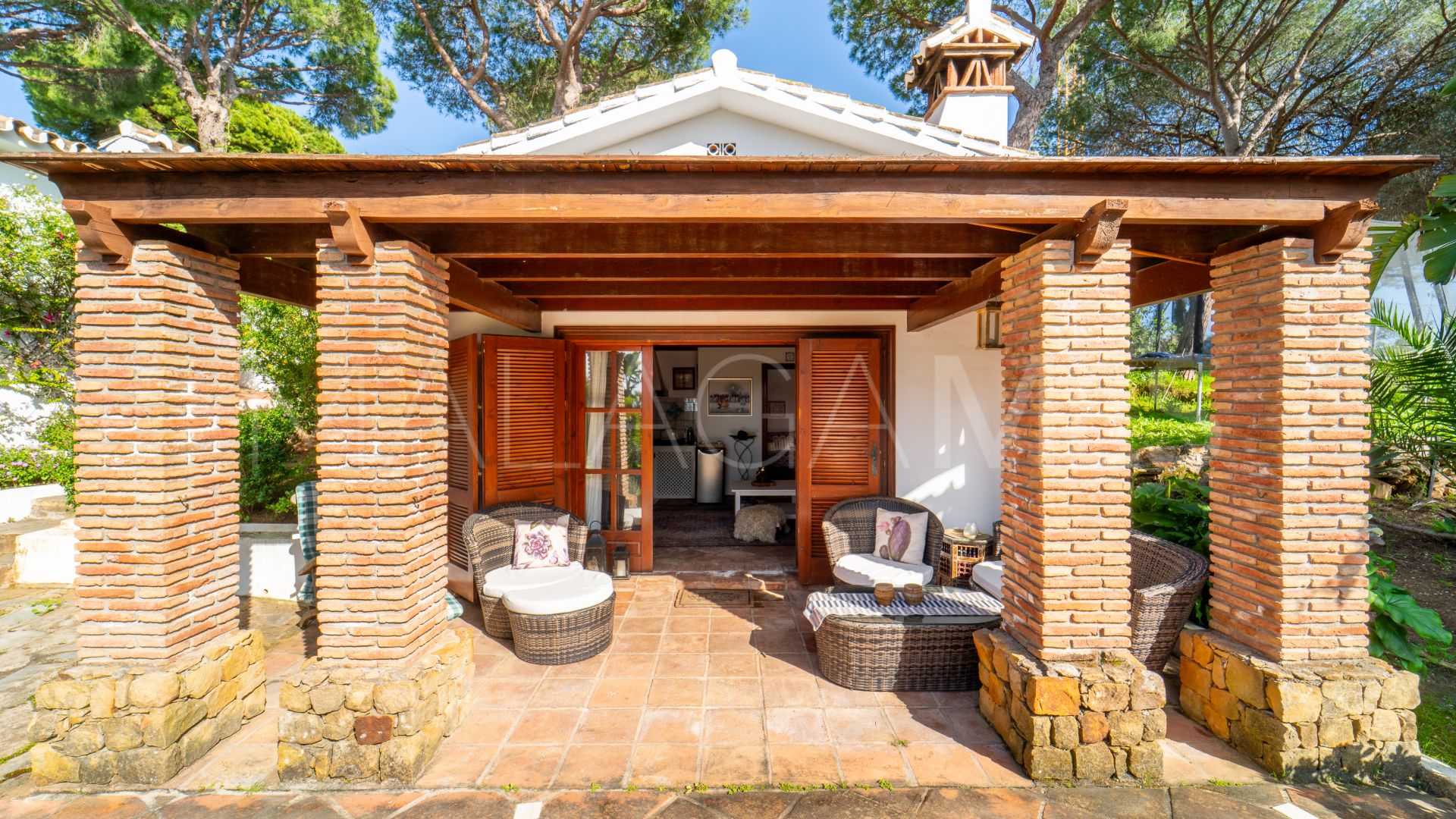 Villa for sale in Cerrado de Elviria