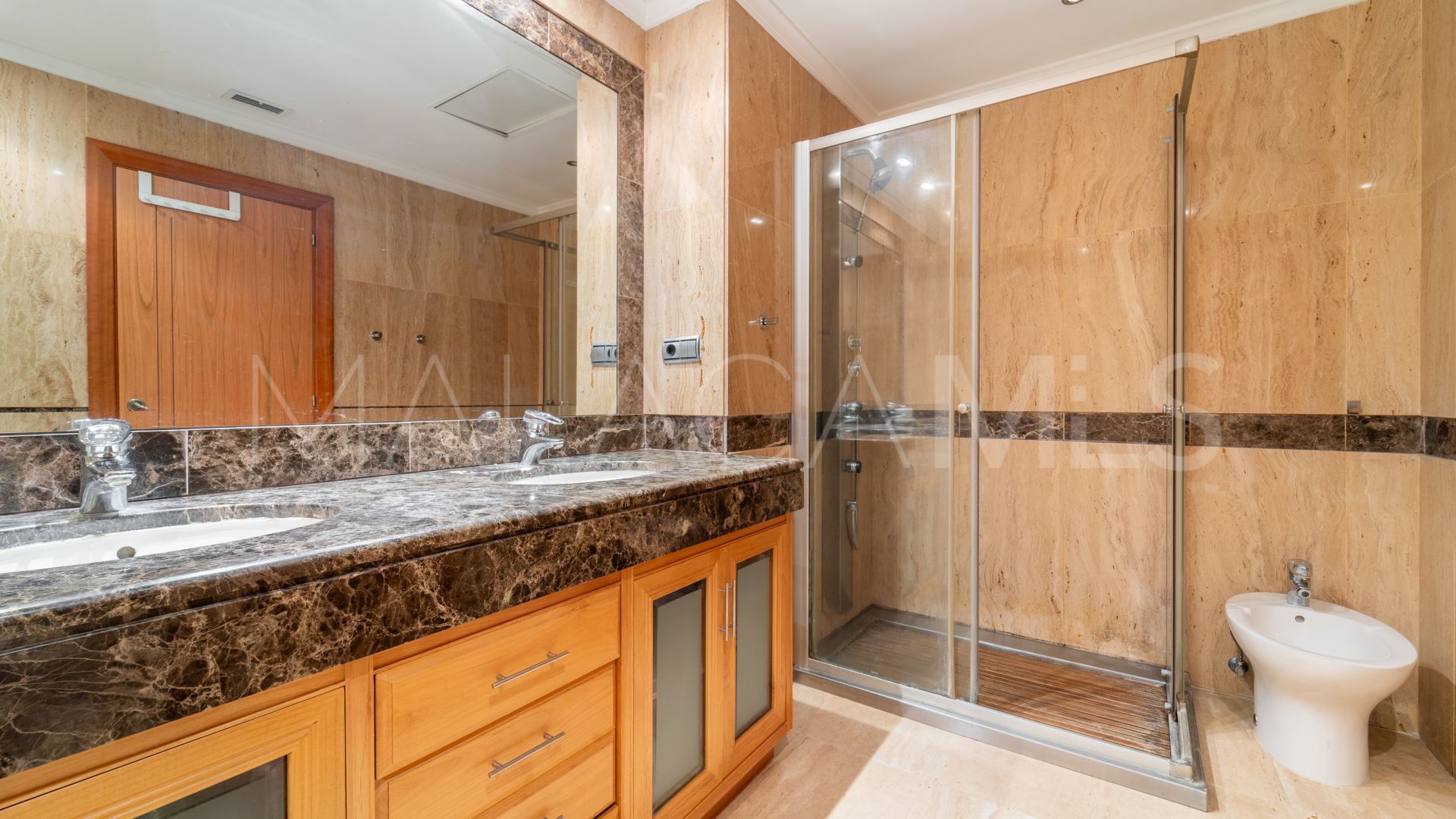 Lägenhet for sale in El Embrujo Banús