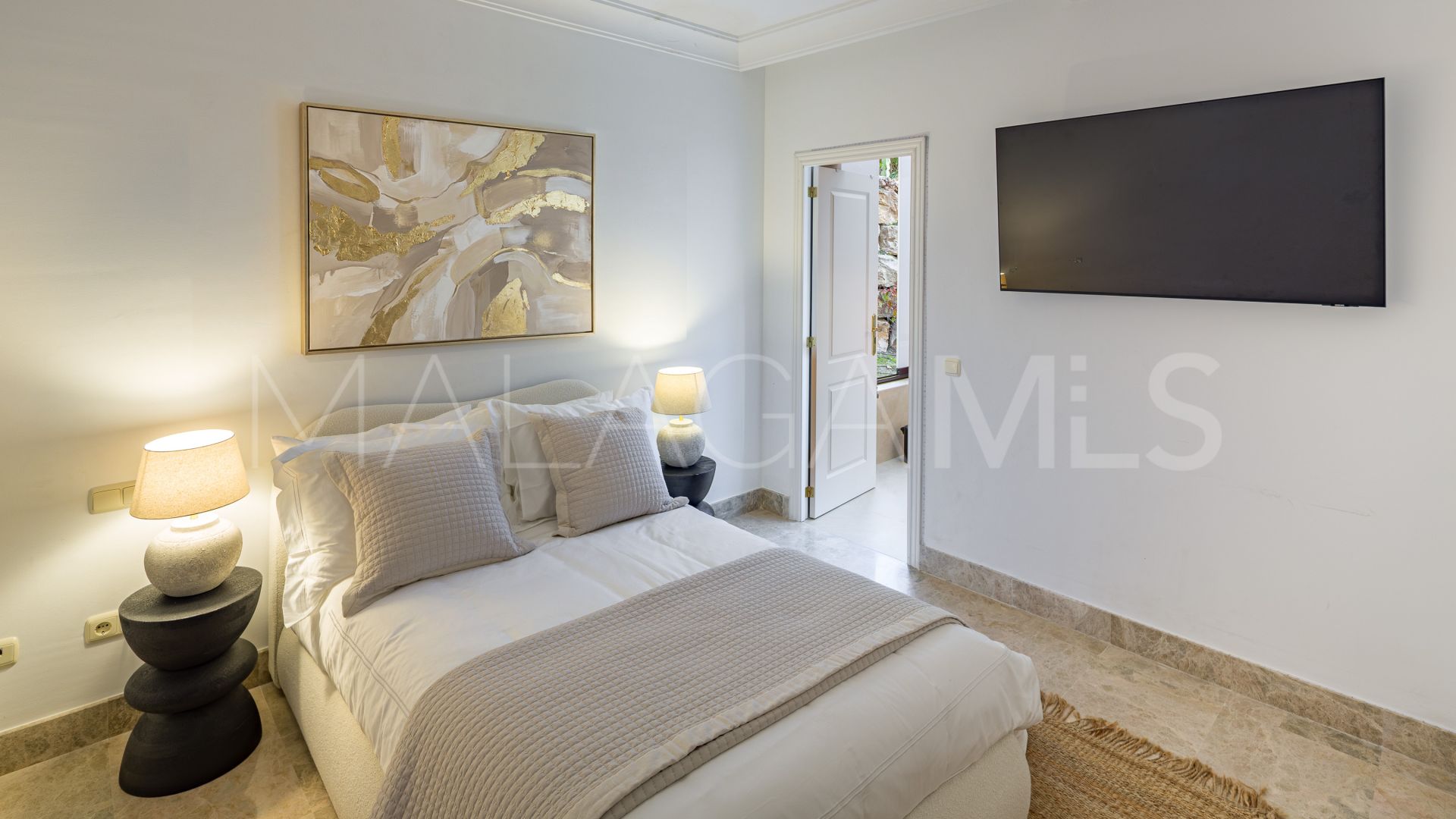 Apartamento planta baja for sale de 4 bedrooms in Alminar de Marbella