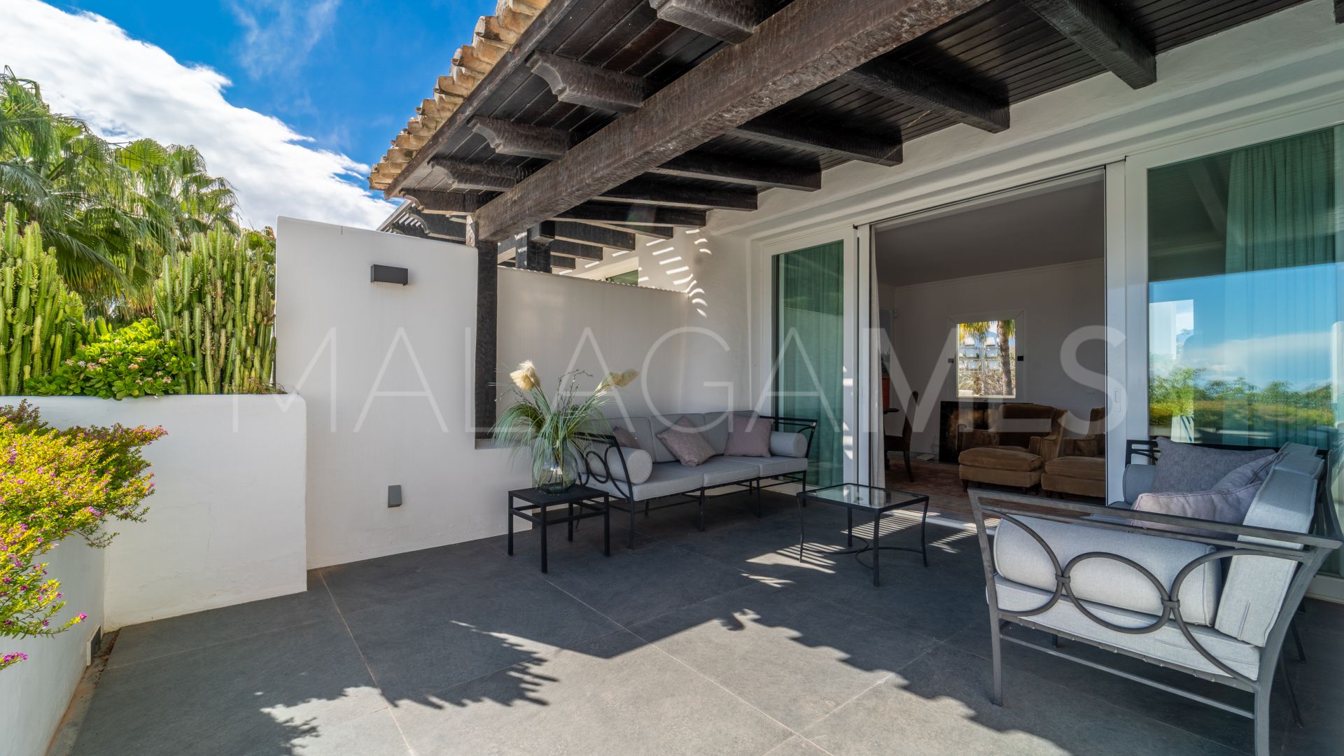 Zweistöckiges penthouse for sale in Marina Puente Romano