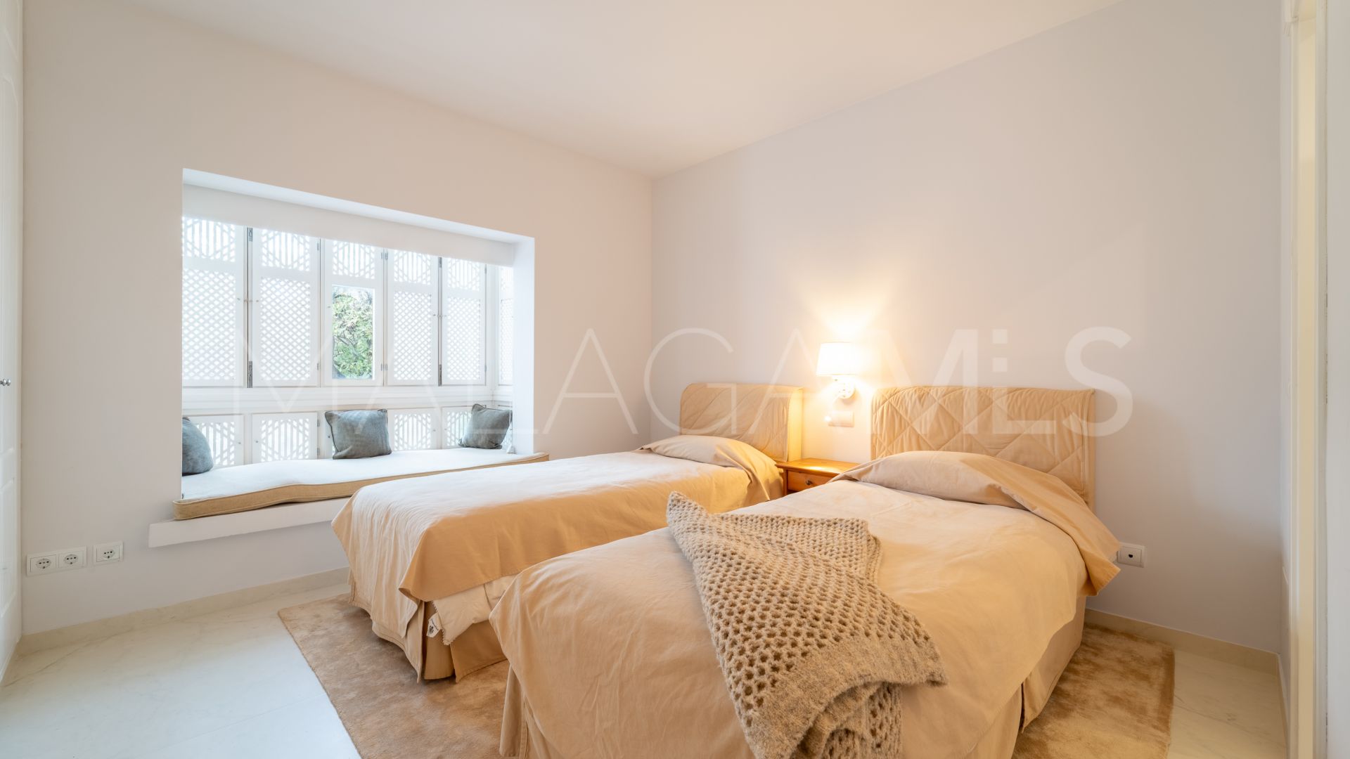 Zweistöckiges penthouse for sale in Marina Puente Romano