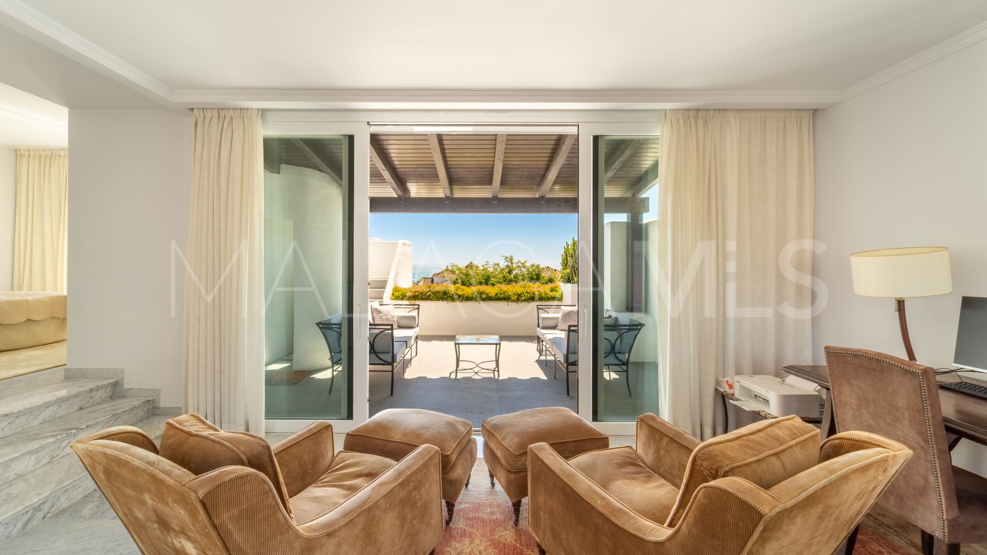 Zweistöckiges penthouse for sale in Marina Puente Romano