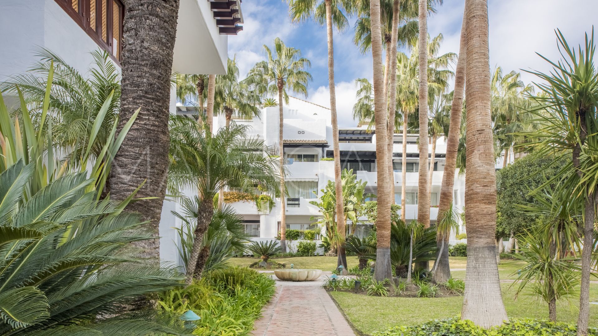 Zweistöckiges penthouse for sale in Marina Puente Romano