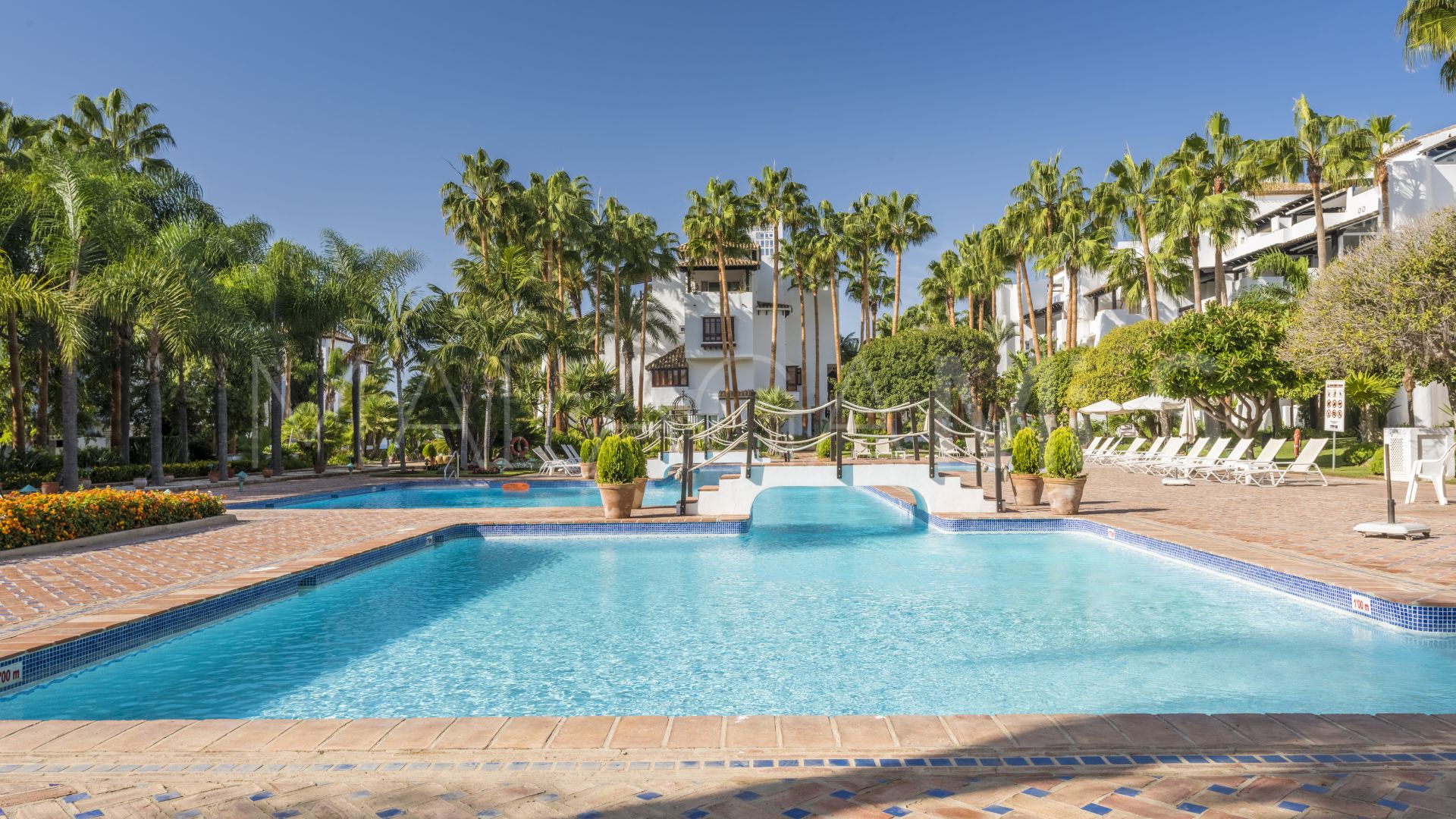 Zweistöckiges penthouse for sale in Marina Puente Romano