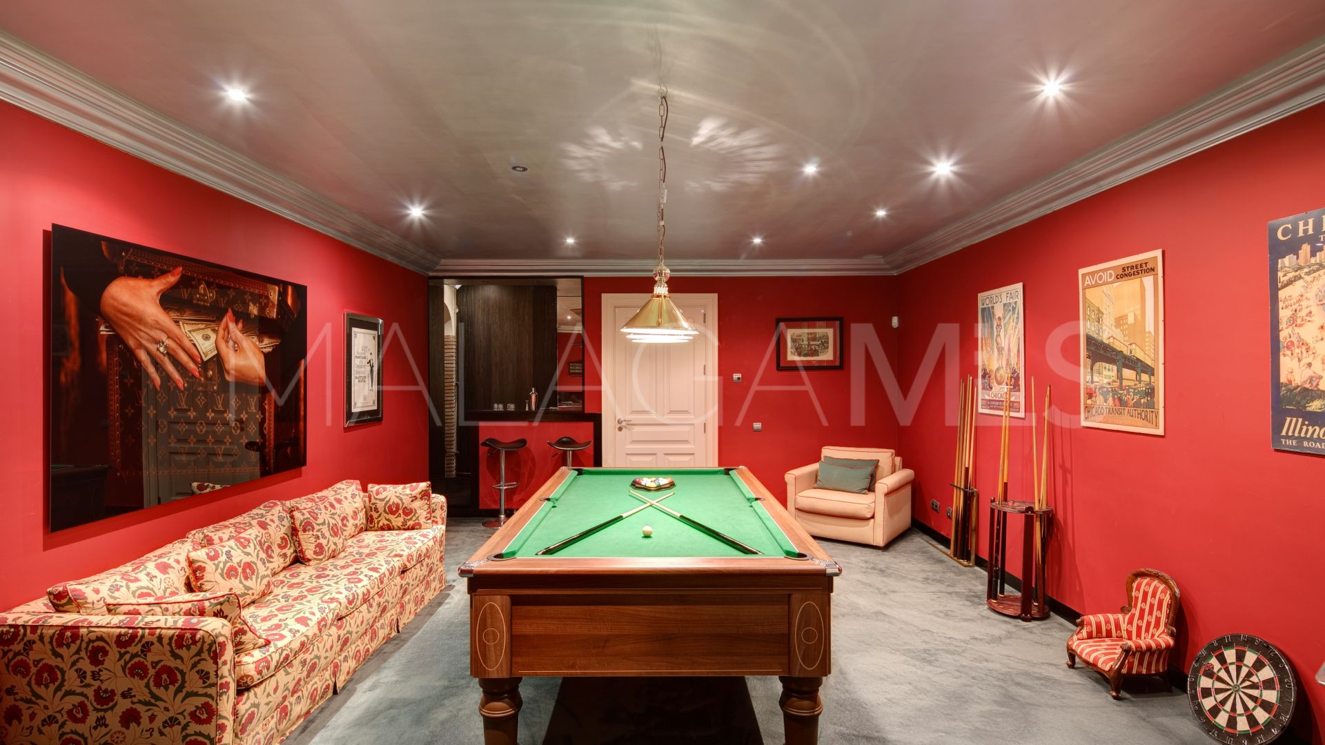 Villa for sale in Los Picos de Nagüeles