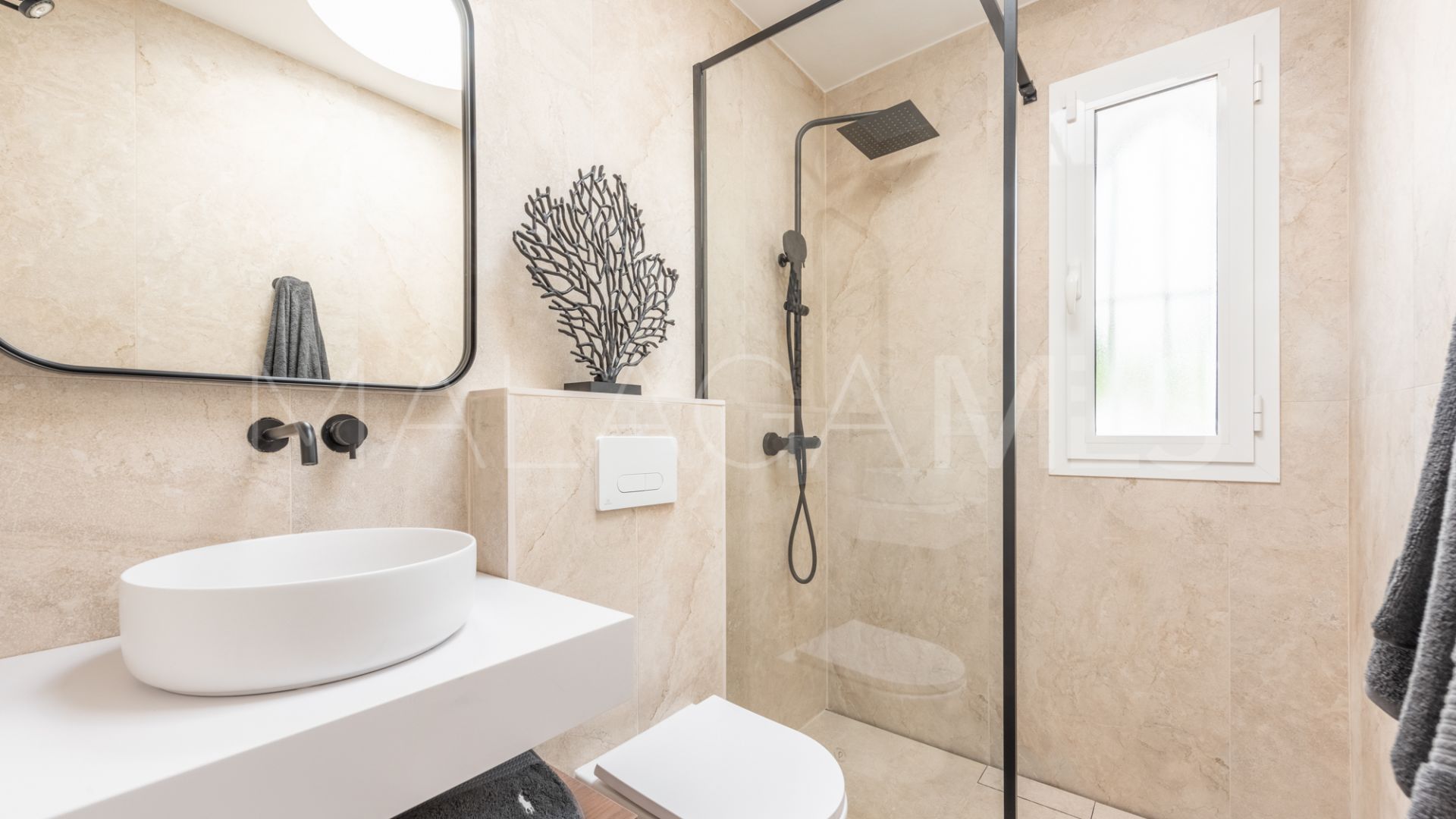 Reihenhaus for sale in El Oasis Club