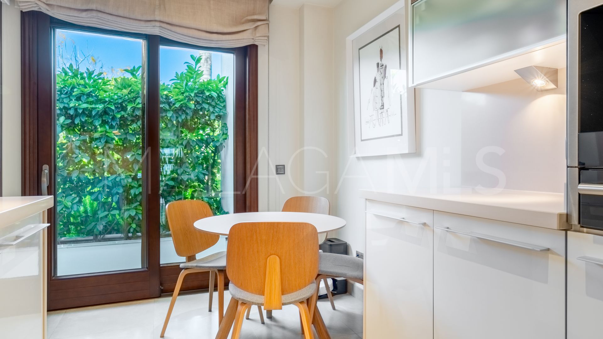 For sale ground floor apartment with 2 bedrooms in Doncella Beach