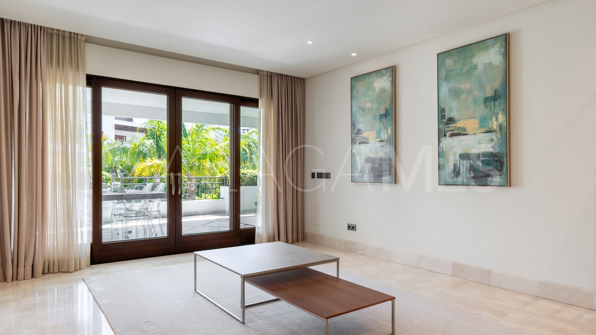 For sale ground floor apartment with 2 bedrooms in Doncella Beach