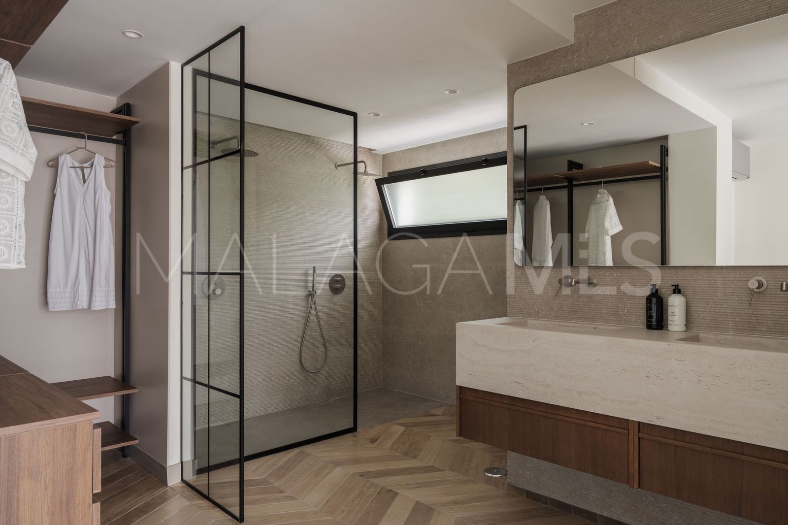 Villa for sale in Los Naranjos Hill Club