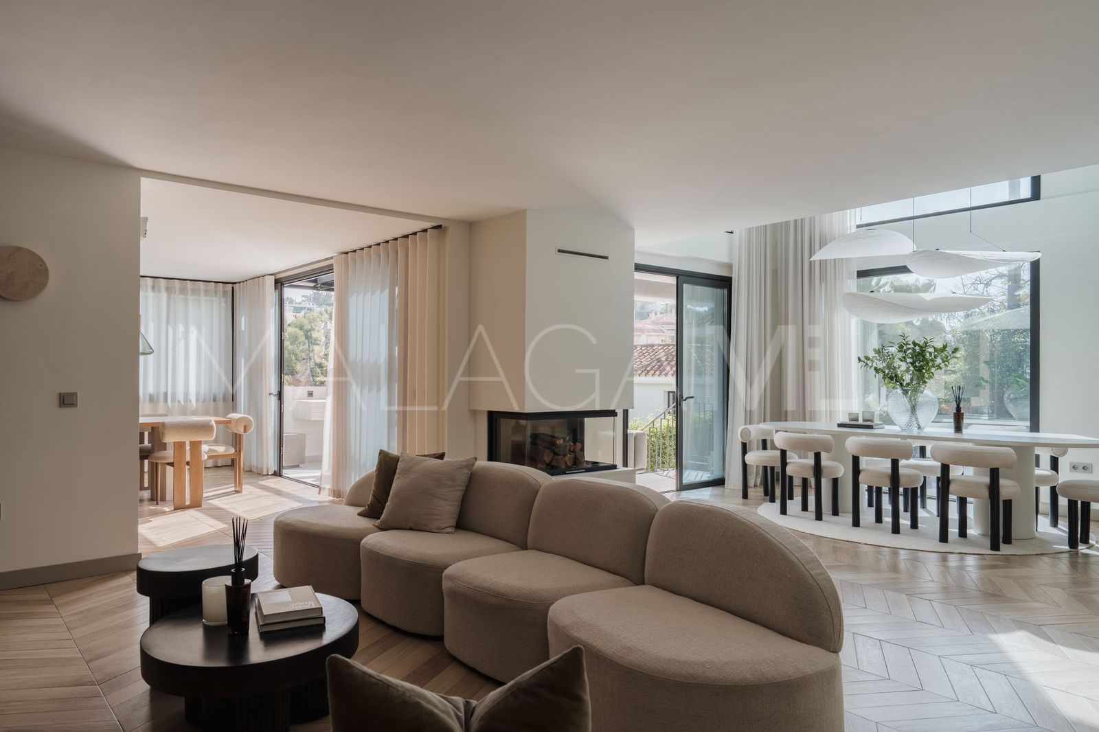 Villa for sale in Los Naranjos Hill Club