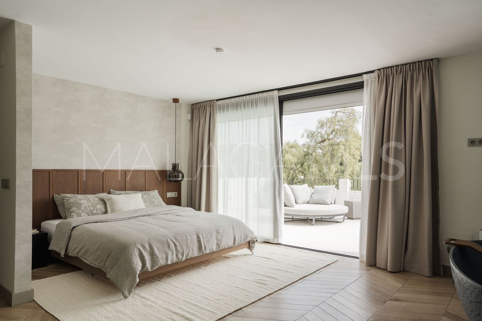 Villa for sale in Los Naranjos Hill Club