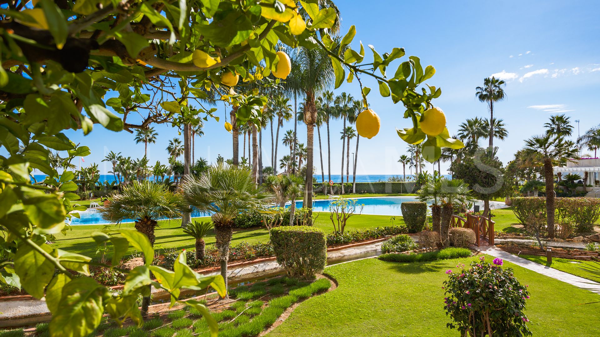 Markplanslägenhet for sale in Los Granados