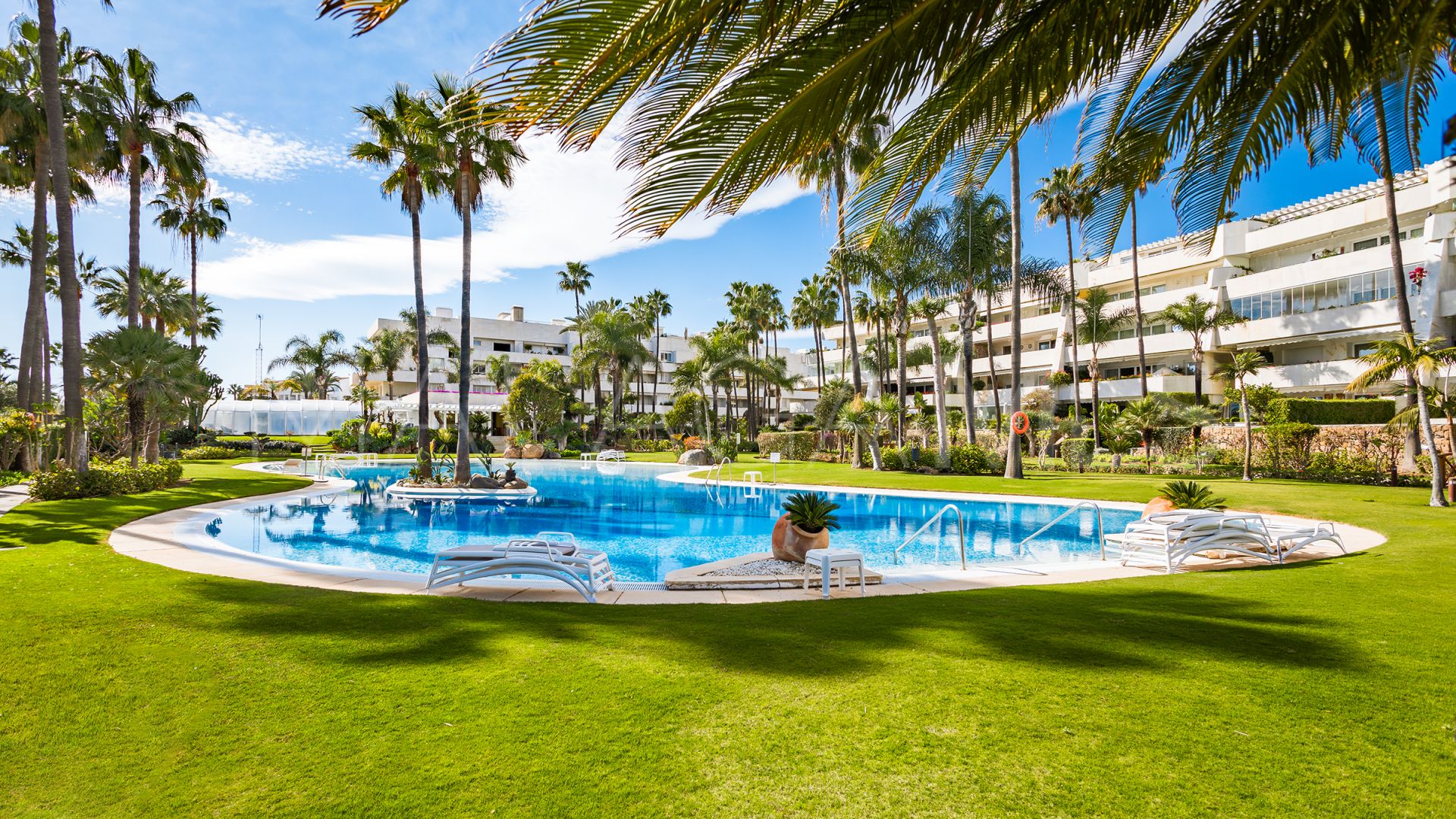 Markplanslägenhet for sale in Los Granados