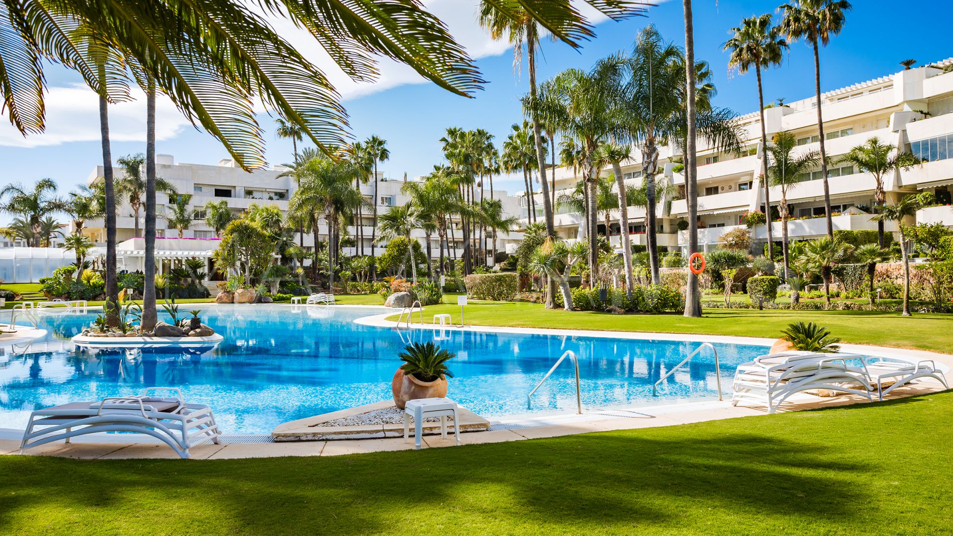 Markplanslägenhet for sale in Los Granados