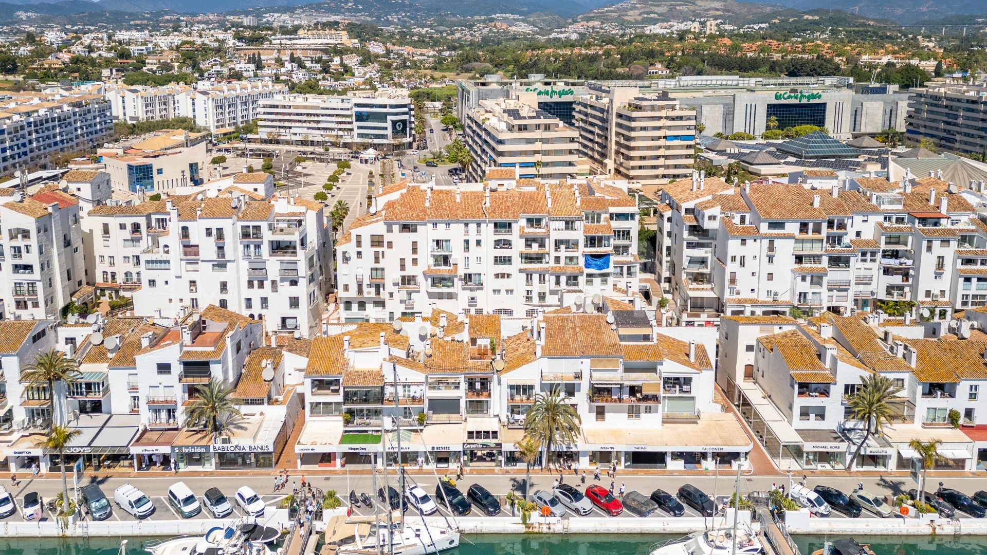 Appartement for sale in Marbella - Puerto Banus