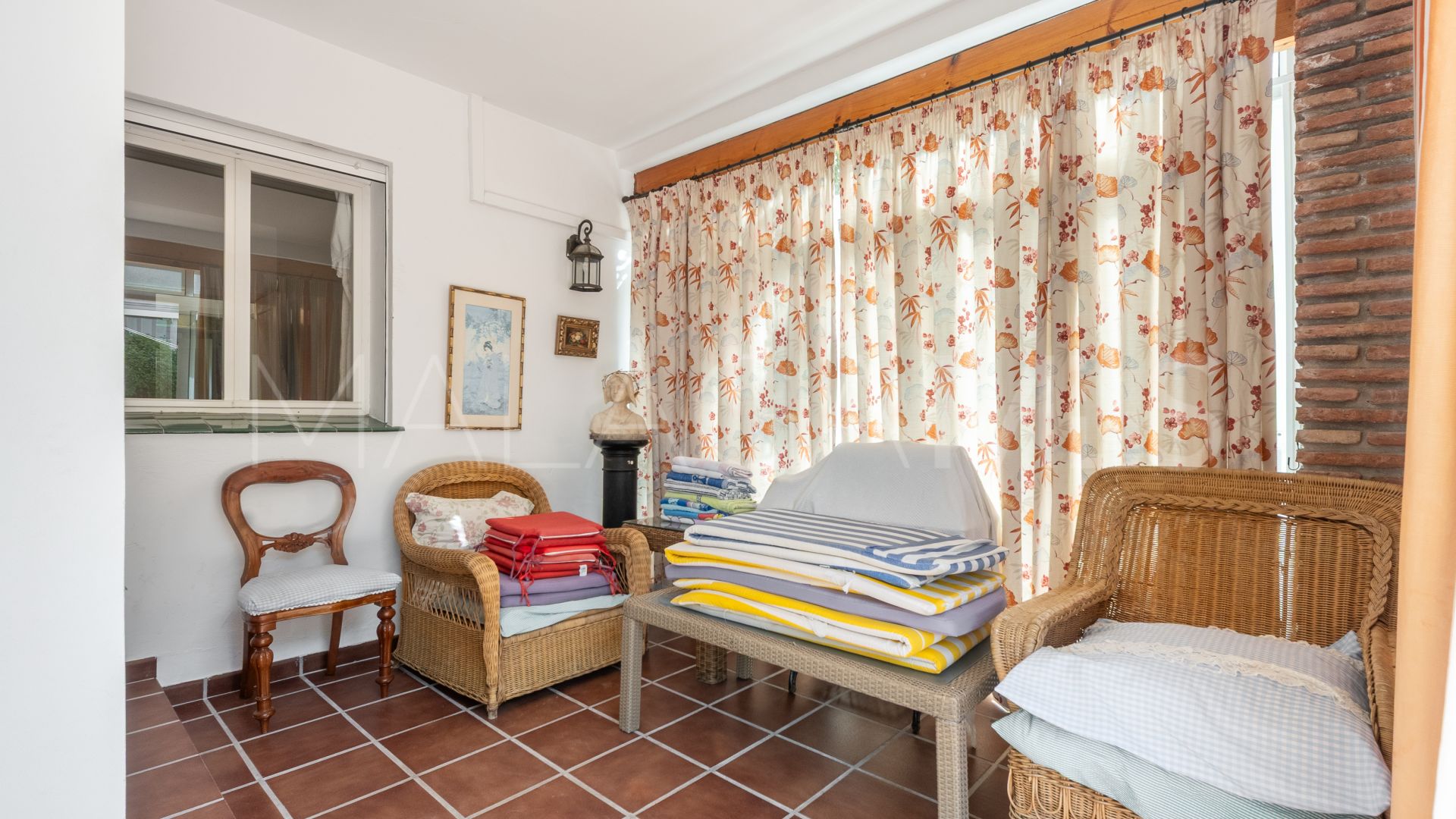 Villa for sale in Las Petunias