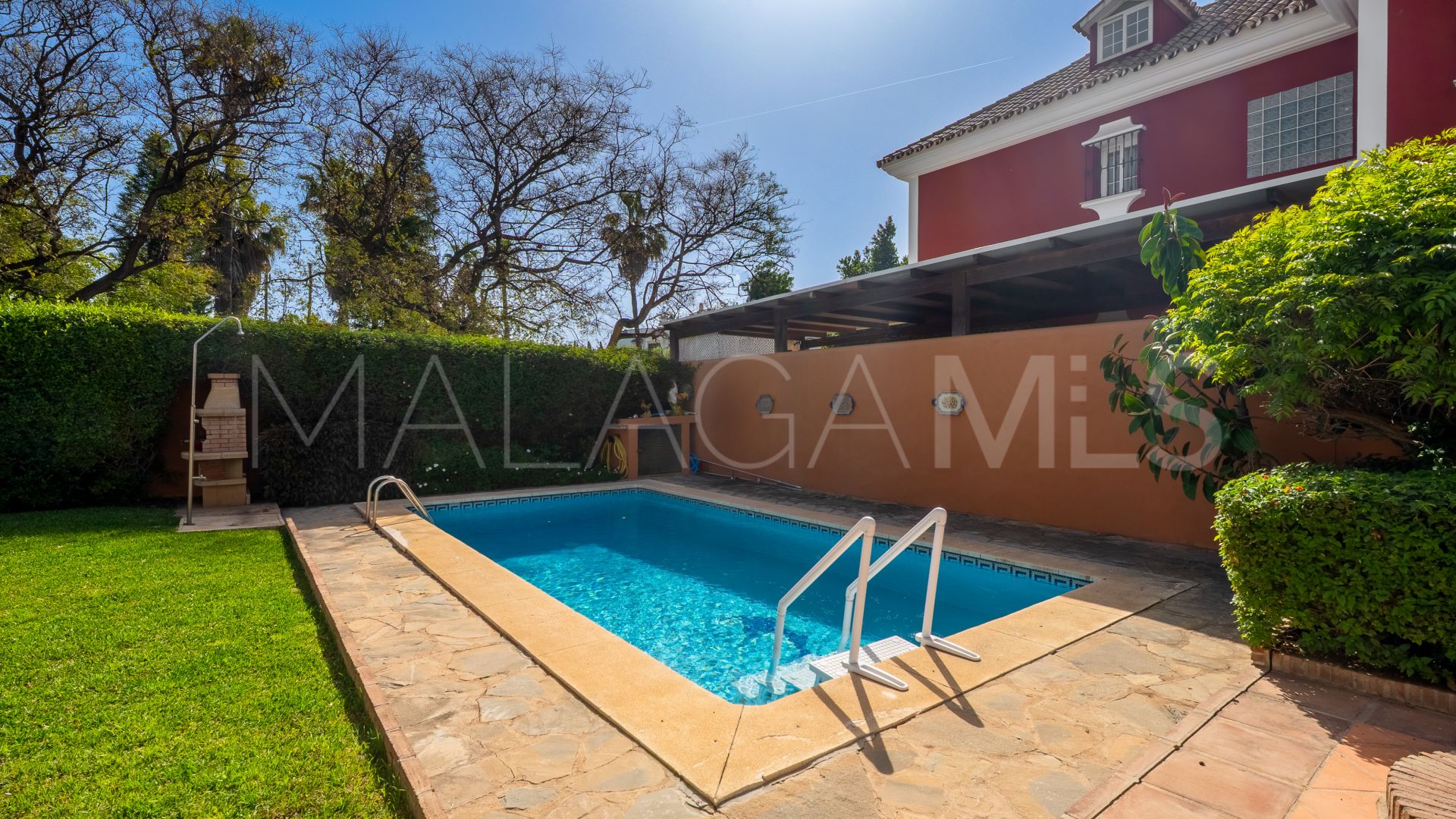 Villa for sale in Las Petunias