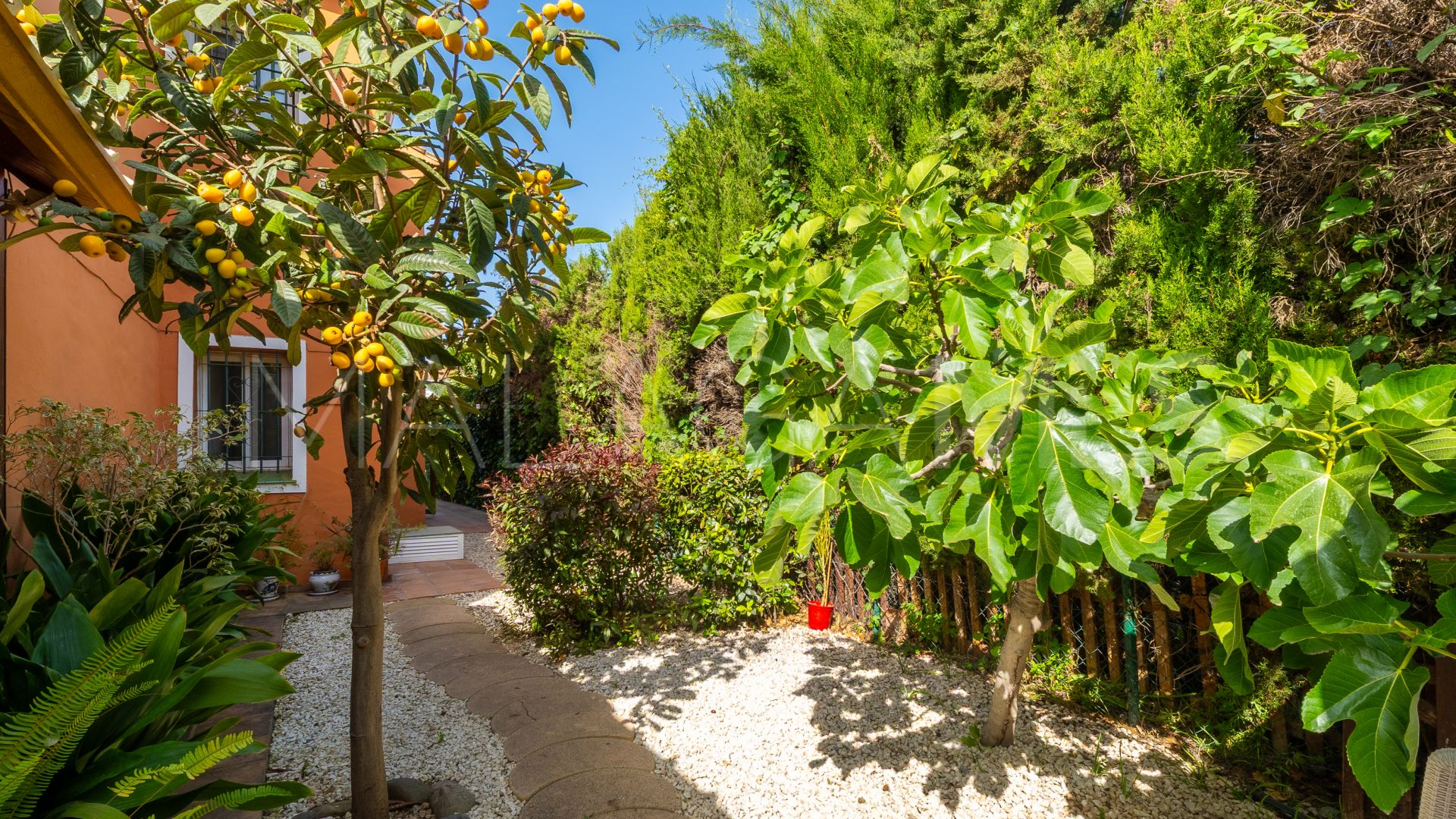 Villa for sale in Las Petunias