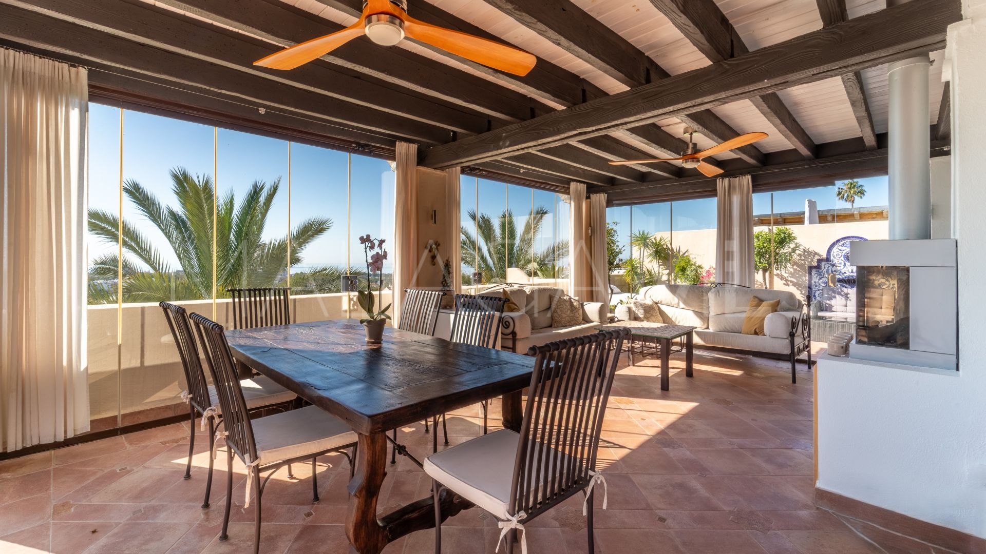 Duplex penthouse for sale in El Paraiso