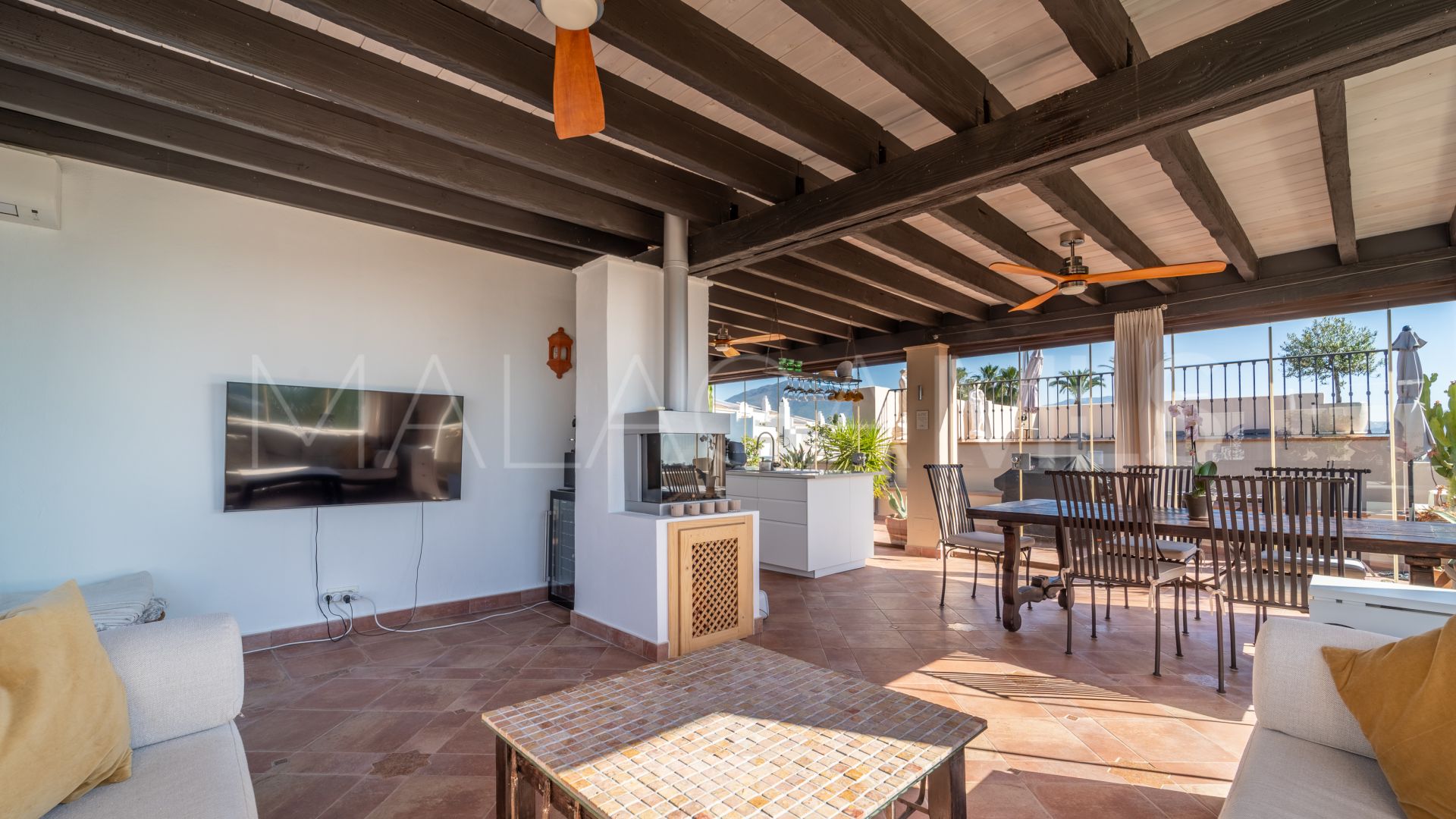 Duplex penthouse for sale in El Paraiso