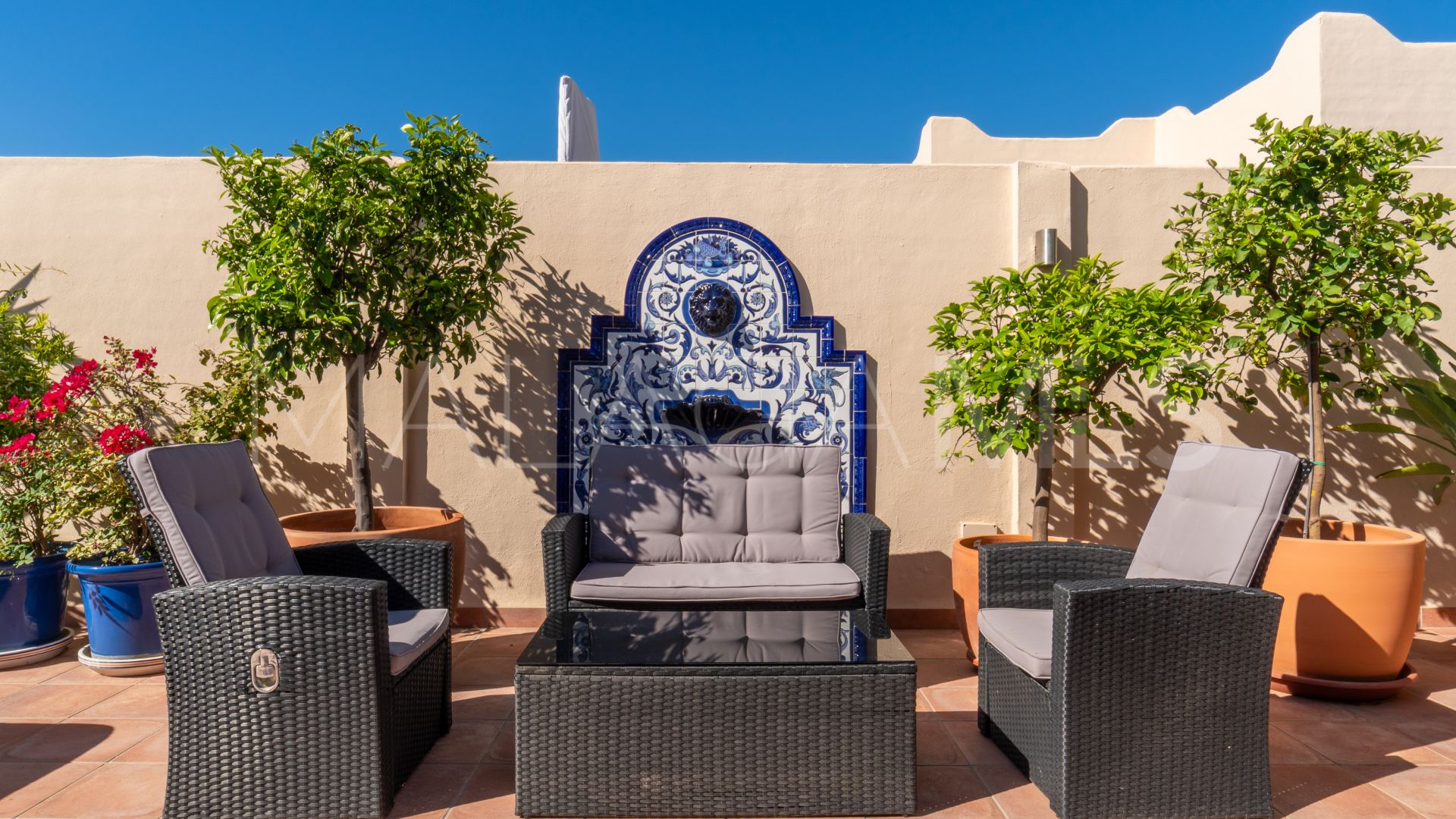 Duplex penthouse for sale in El Paraiso