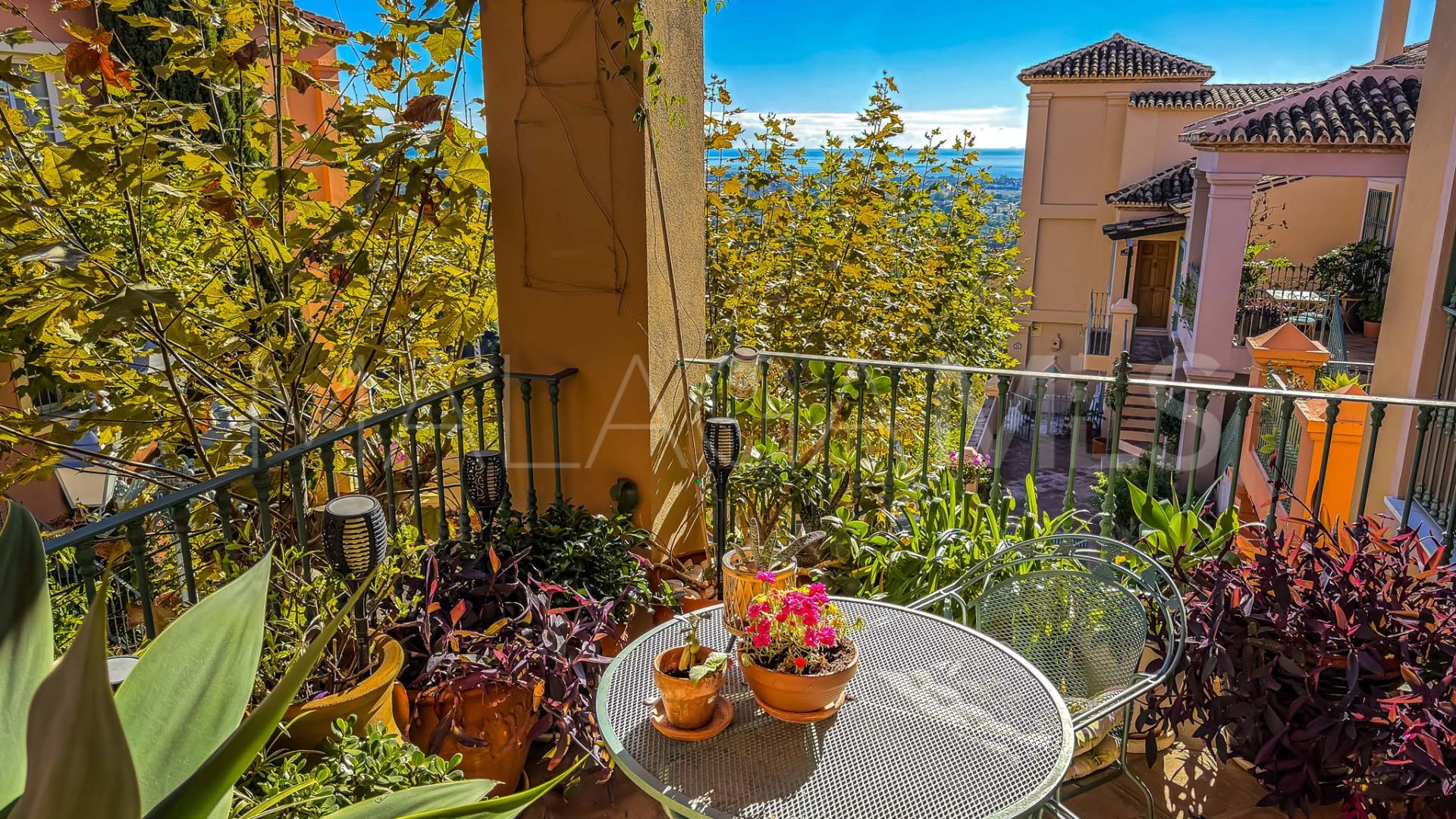 Takvåning for sale in Monte Halcones