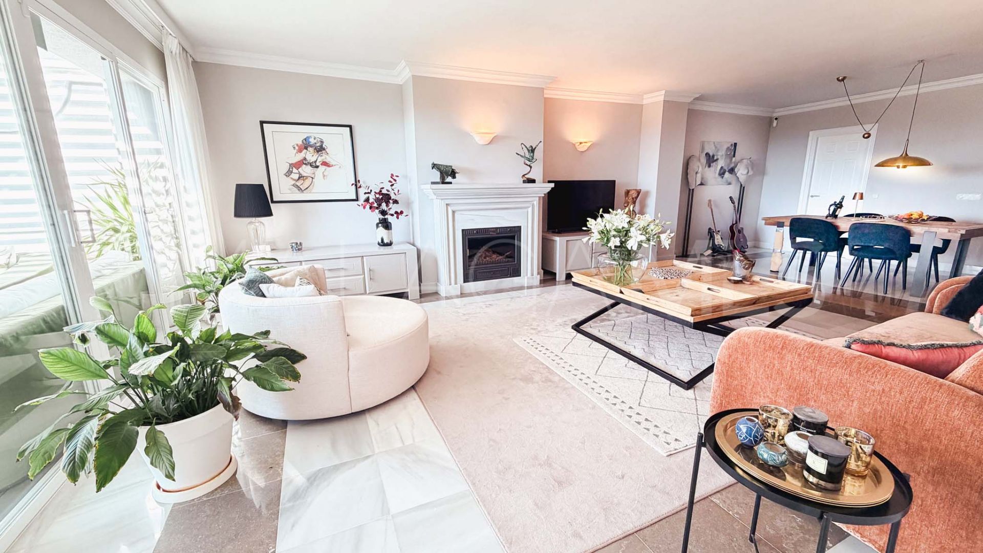 Takvåning for sale in Monte Halcones