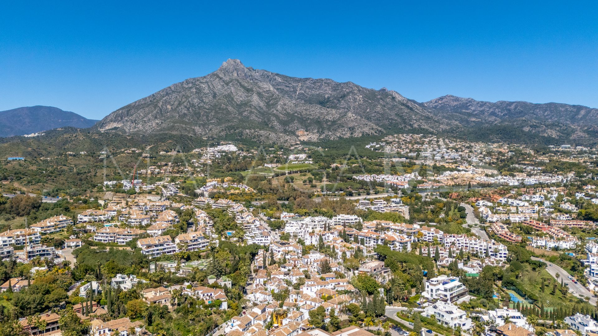Reihenhaus for sale in Lomas Pueblo