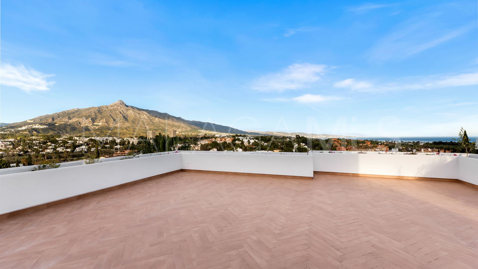 Penthaus for sale in Jardines de Andalucia