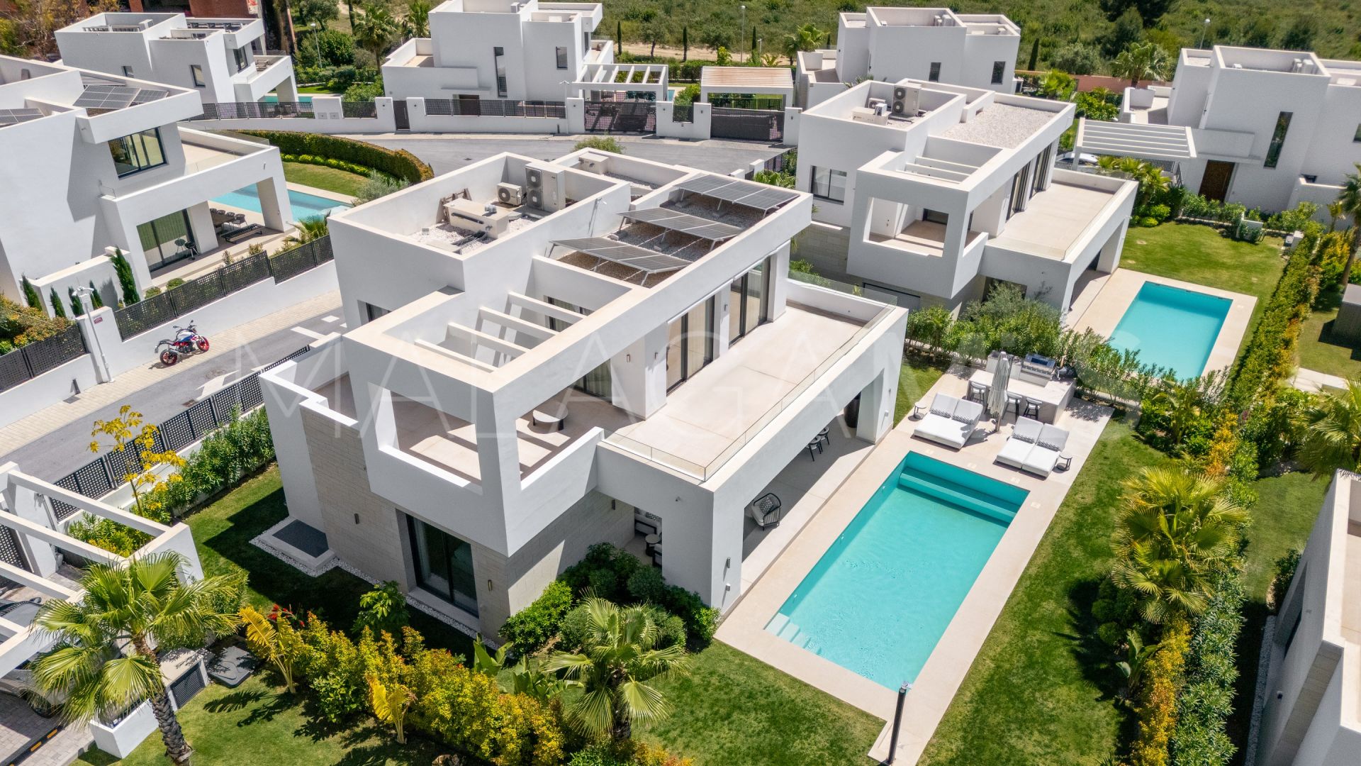 Villa for sale in La Finca de Marbella