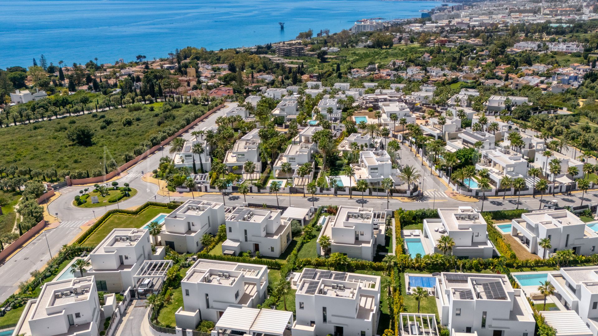 Villa for sale in La Finca de Marbella
