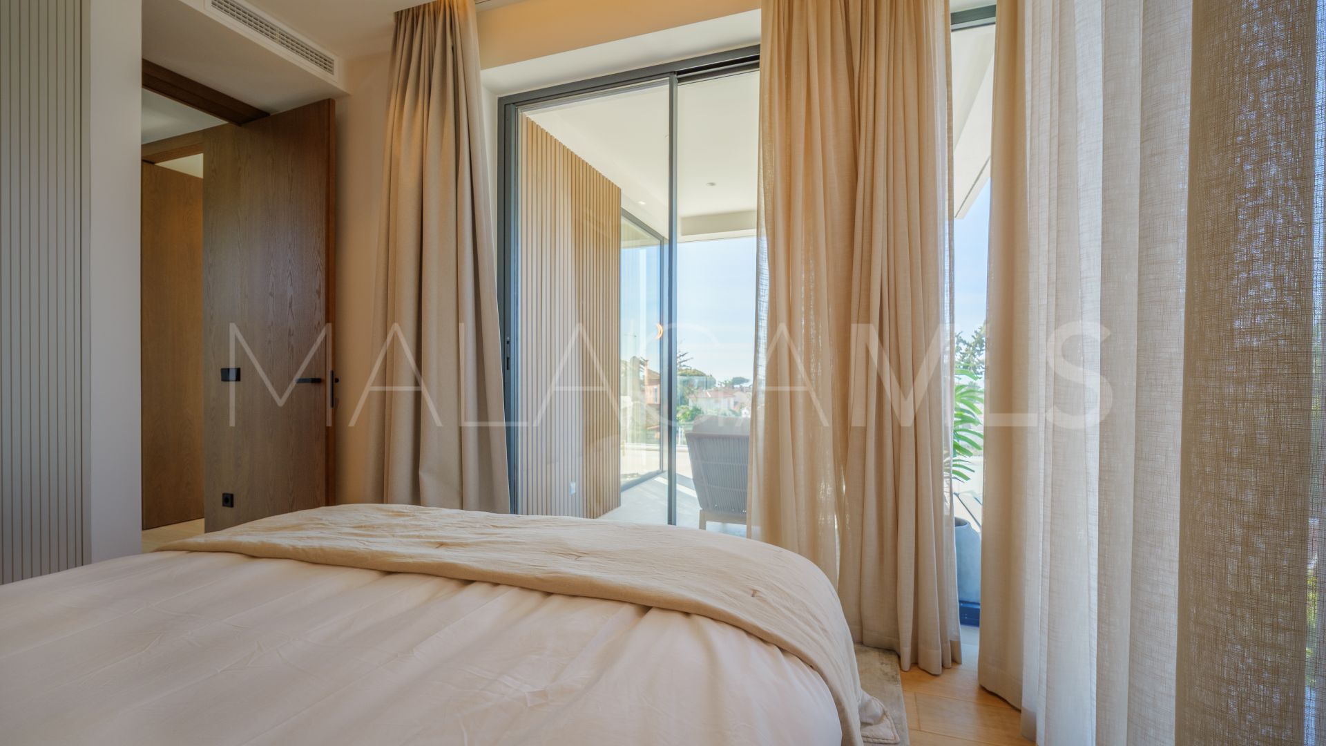 Marbesa, villa de 4 bedrooms for sale