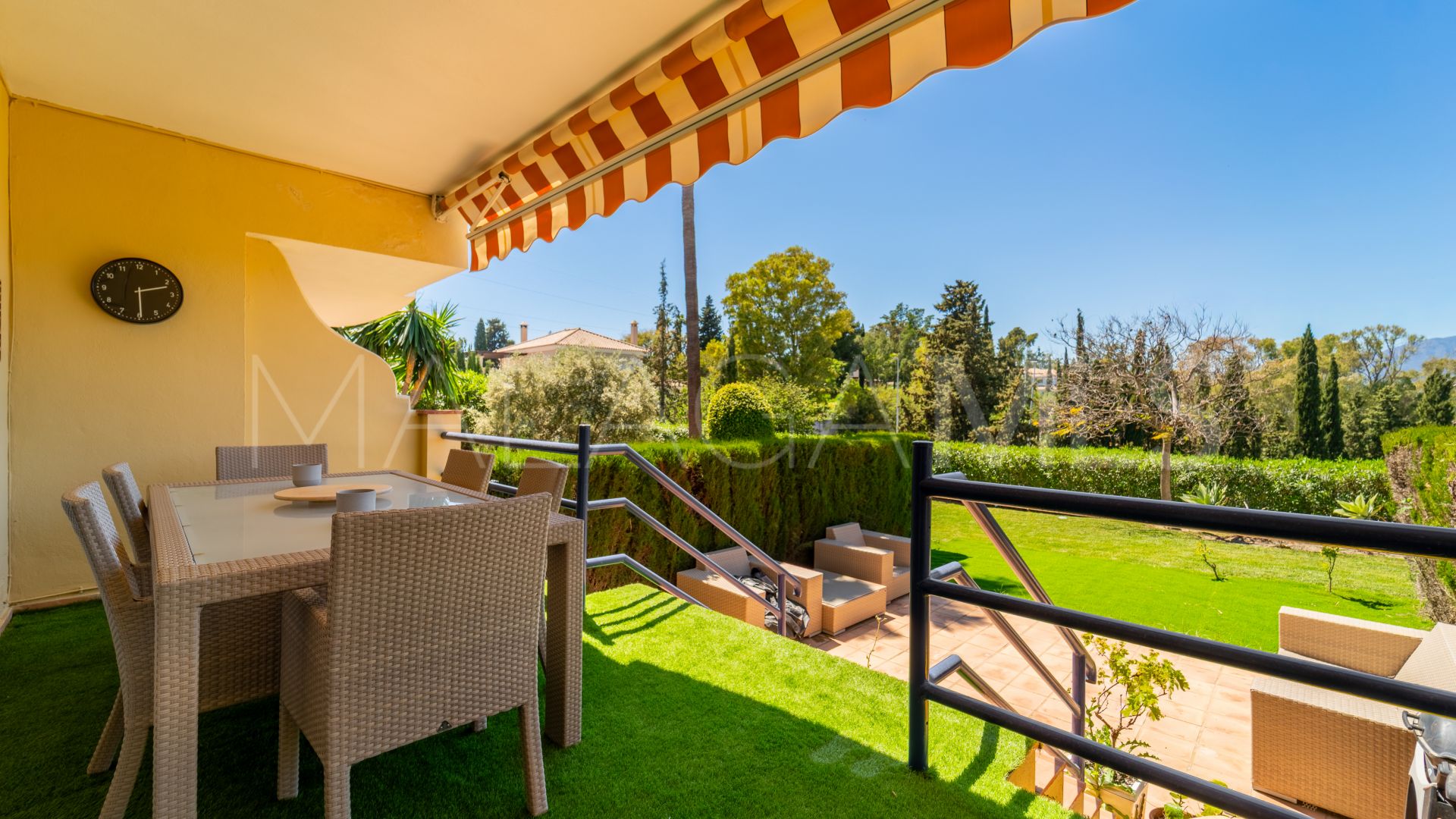 Buy town house in Atalaya