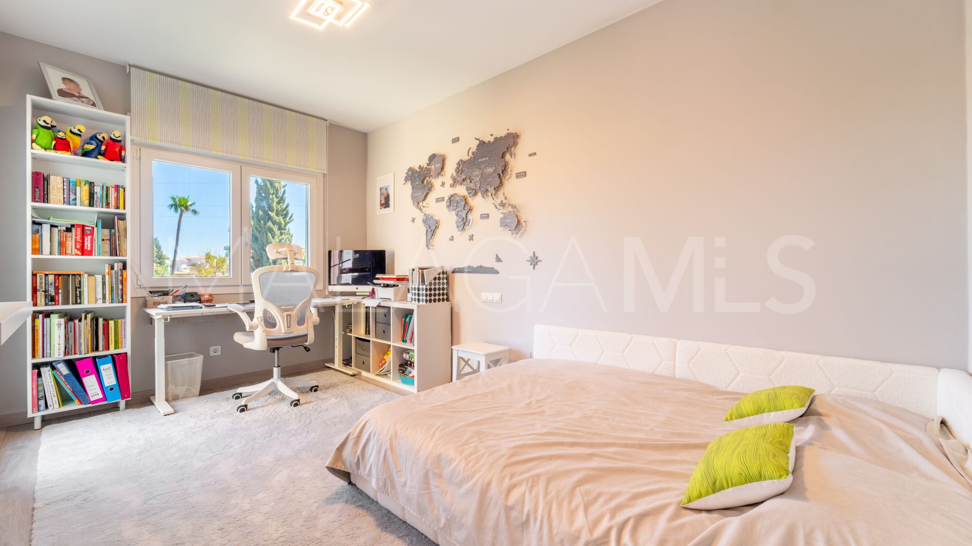 Buy town house in Atalaya