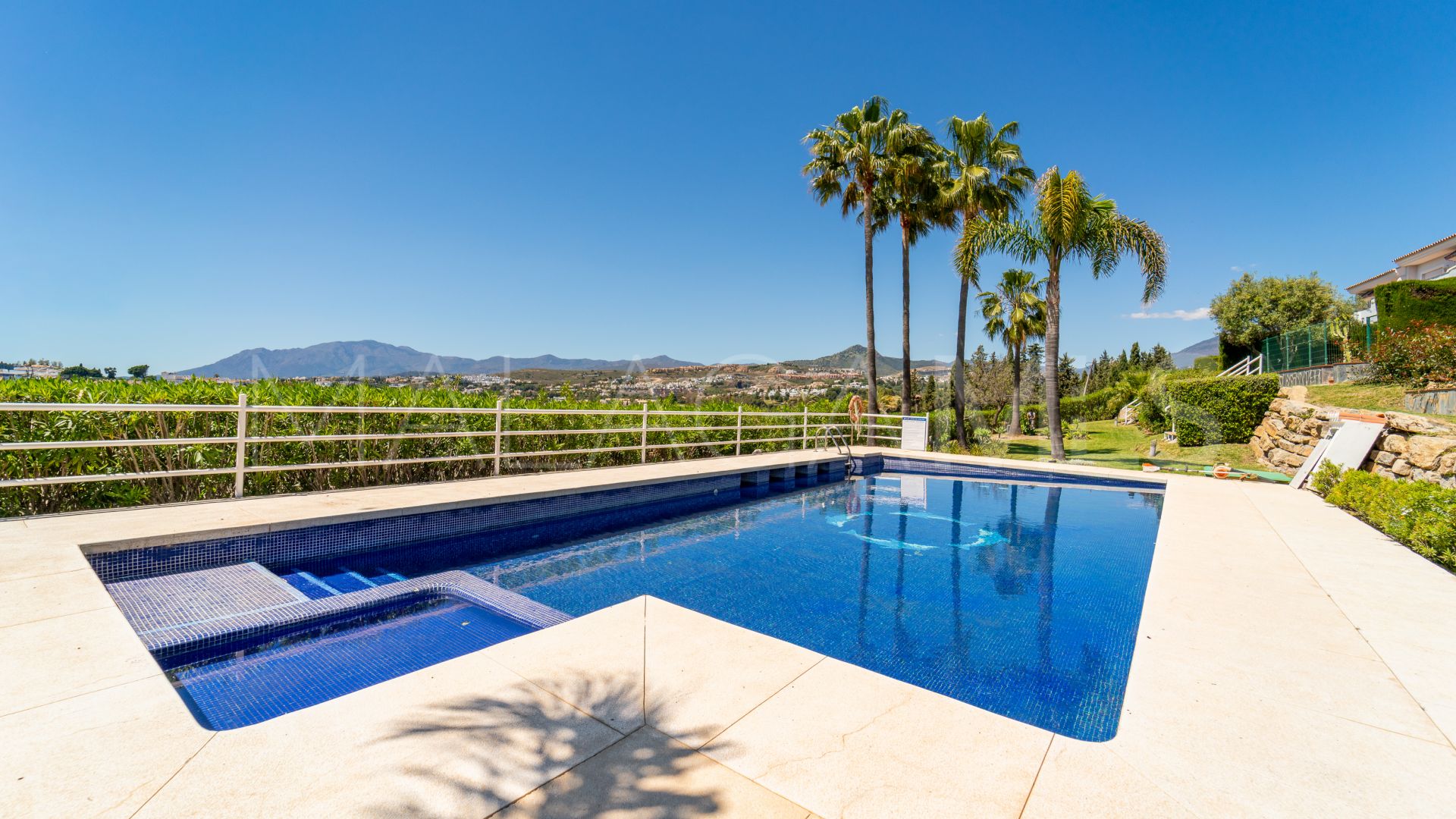 Buy town house in Atalaya