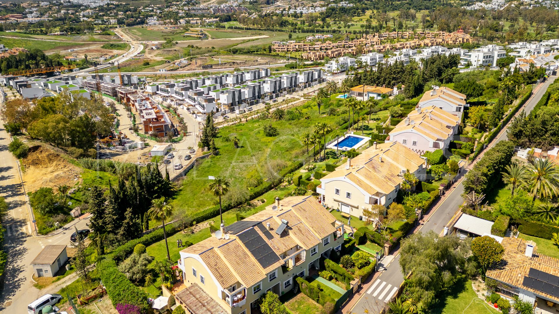 Buy town house in Atalaya