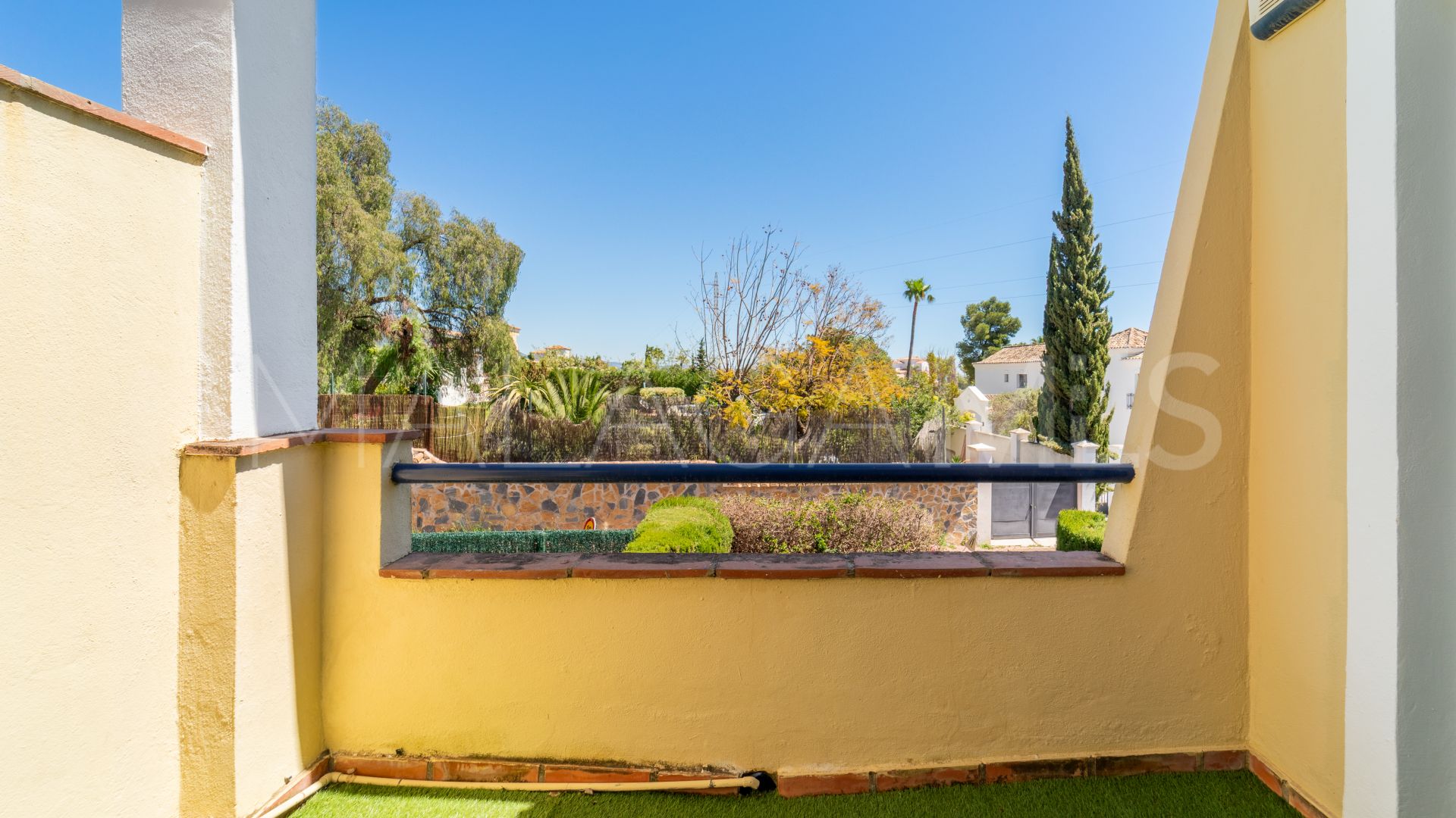 Buy town house in Atalaya