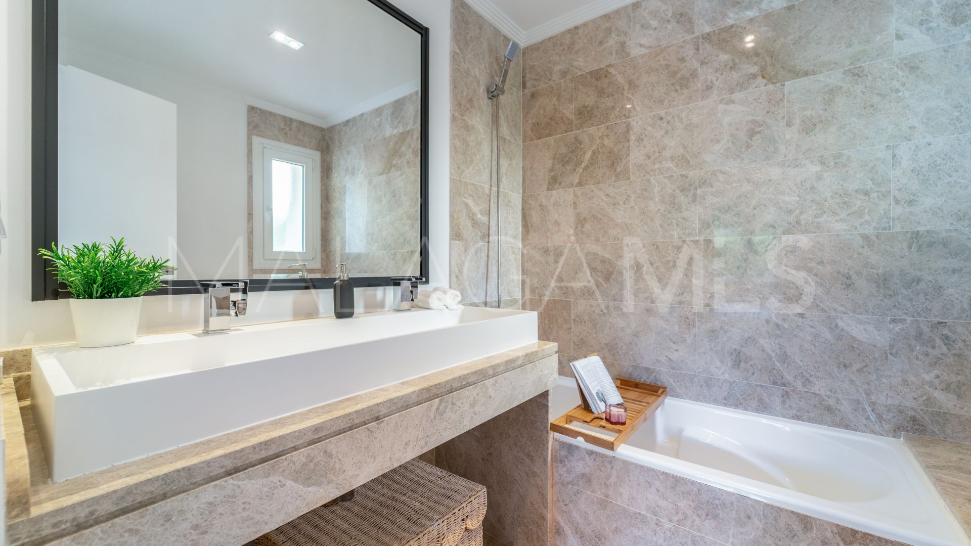 4 bedrooms villa for sale in Santa Clara