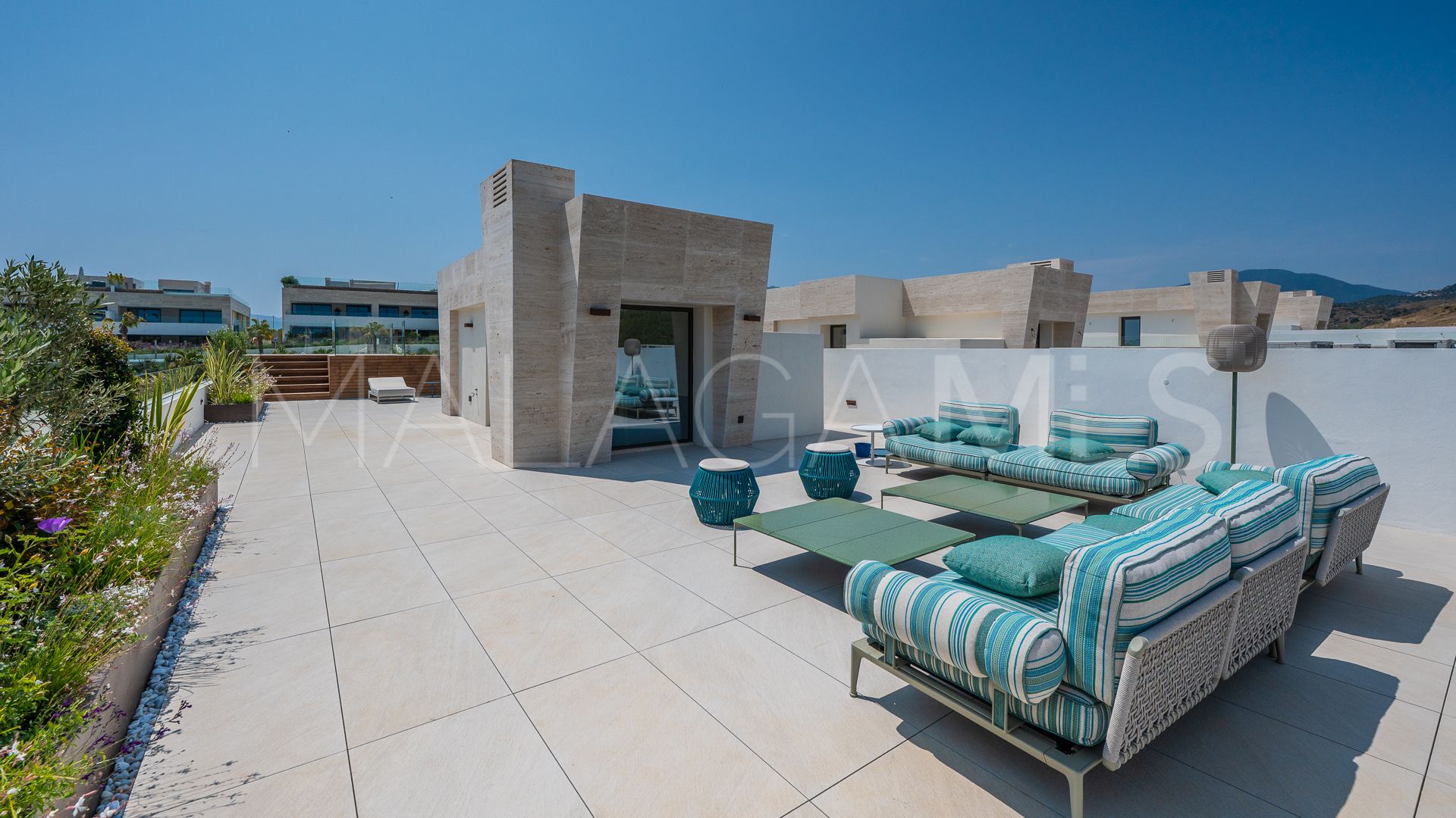 Duplex penthouse for sale in Epic Marbella