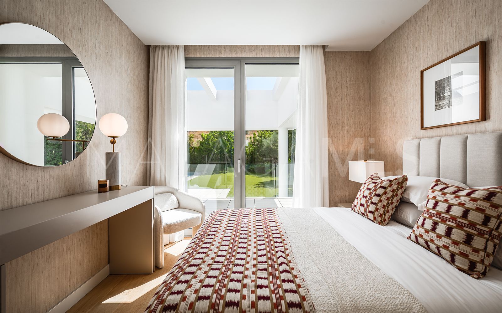 5 bedrooms villa for sale in El Paraiso