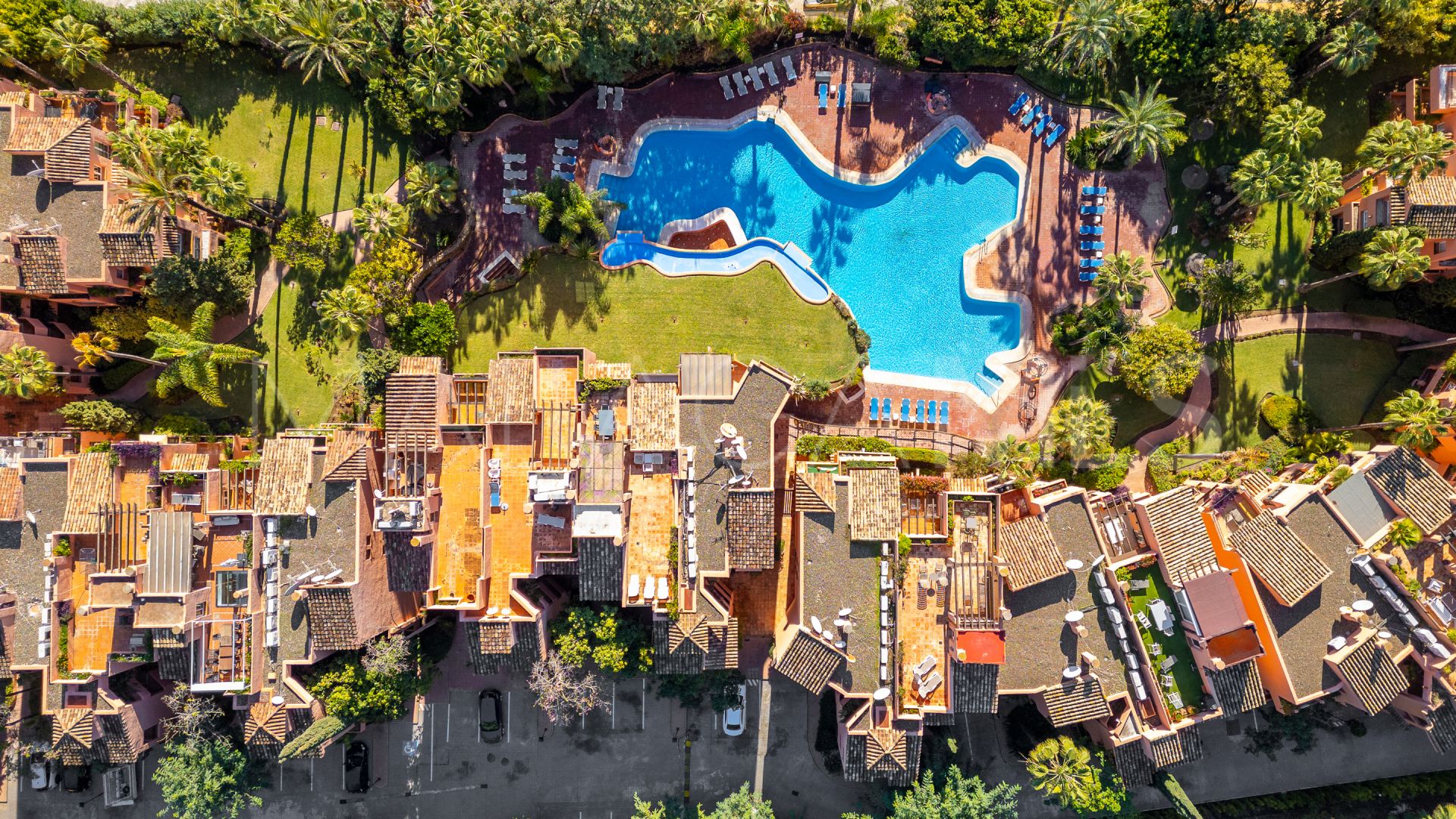 Markplanslägenhet for sale in Oasis de Marbella