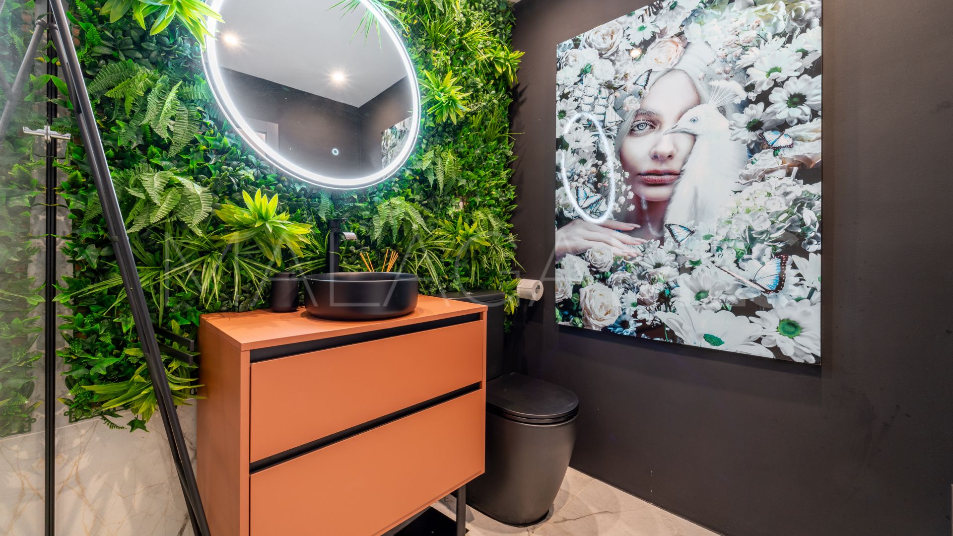 Markplanslägenhet for sale in Oasis de Marbella